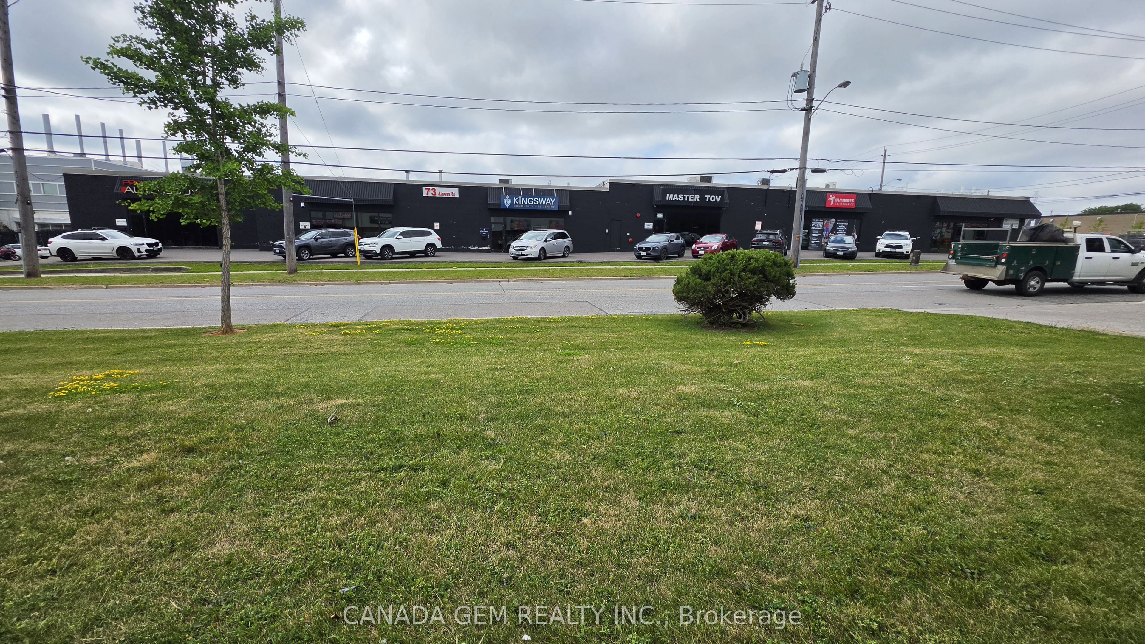 73 Alness Street Property Photo 7