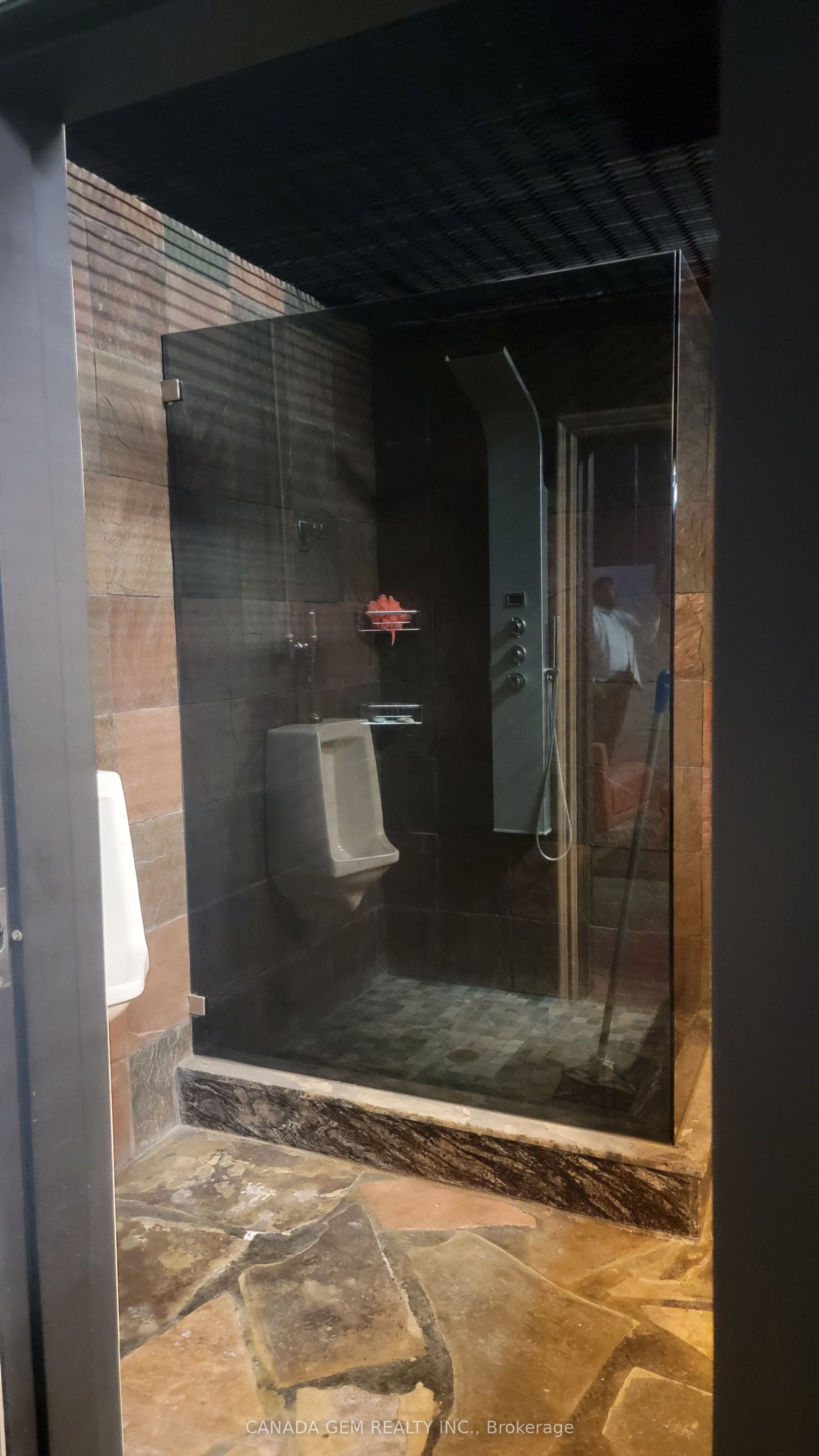 73 Alness Street Property Photo 12