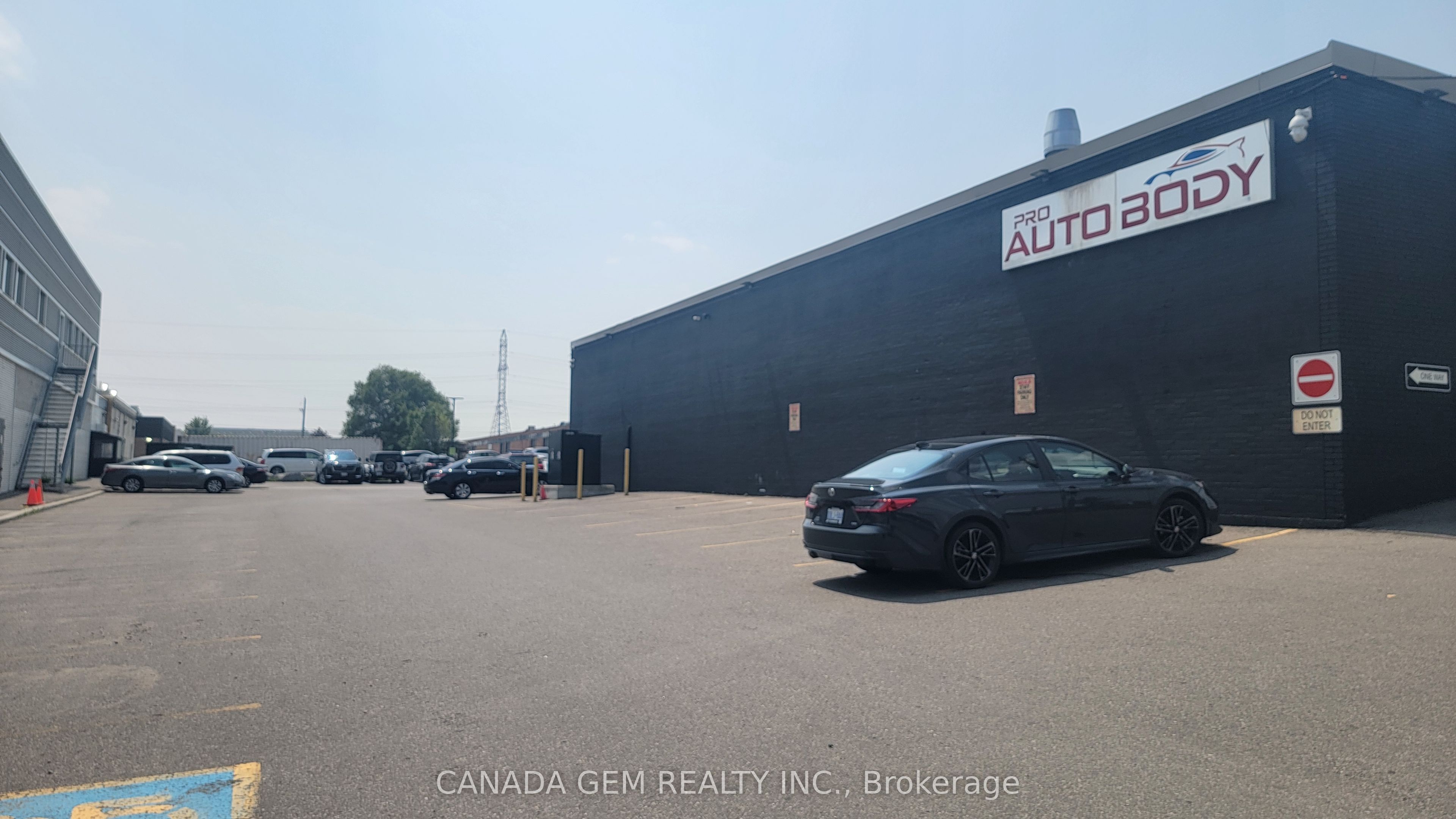 73 Alness Street Property Photo 19