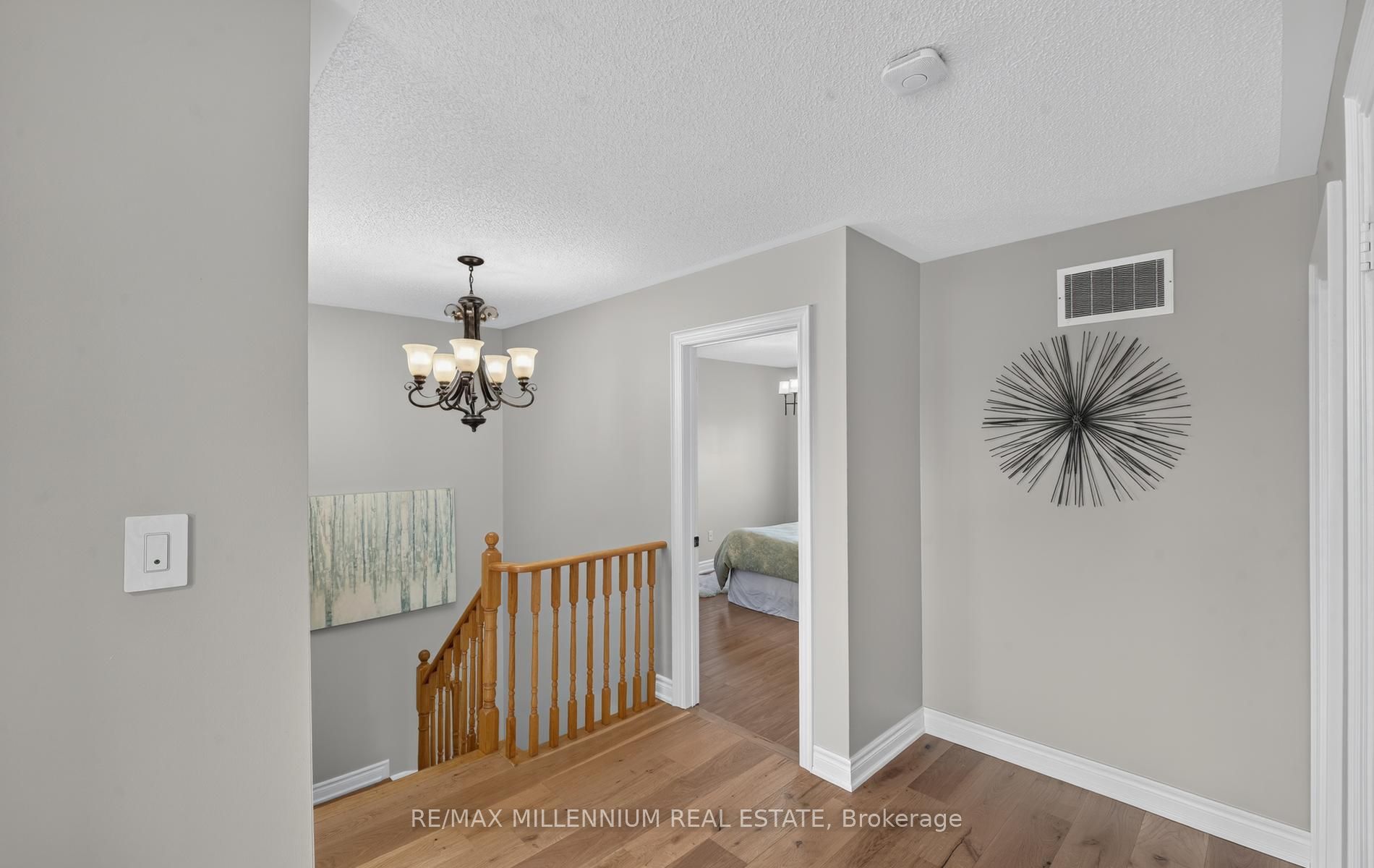 262 Brisdale Drive W Property Photo 16