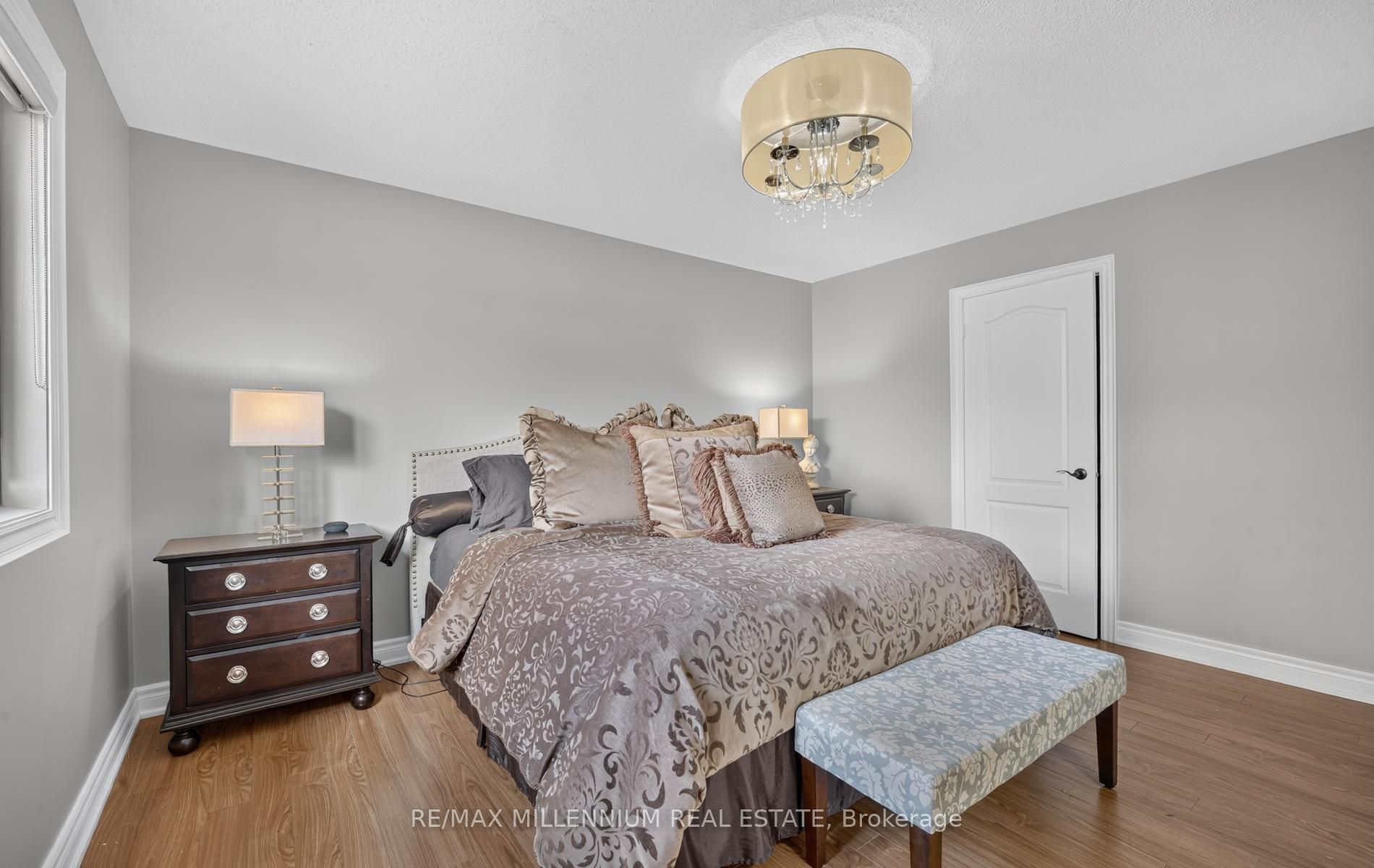 262 Brisdale Drive W Property Photo 25