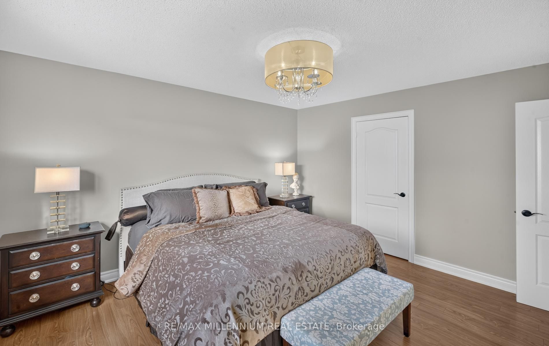 262 Brisdale Drive W Property Photo 27