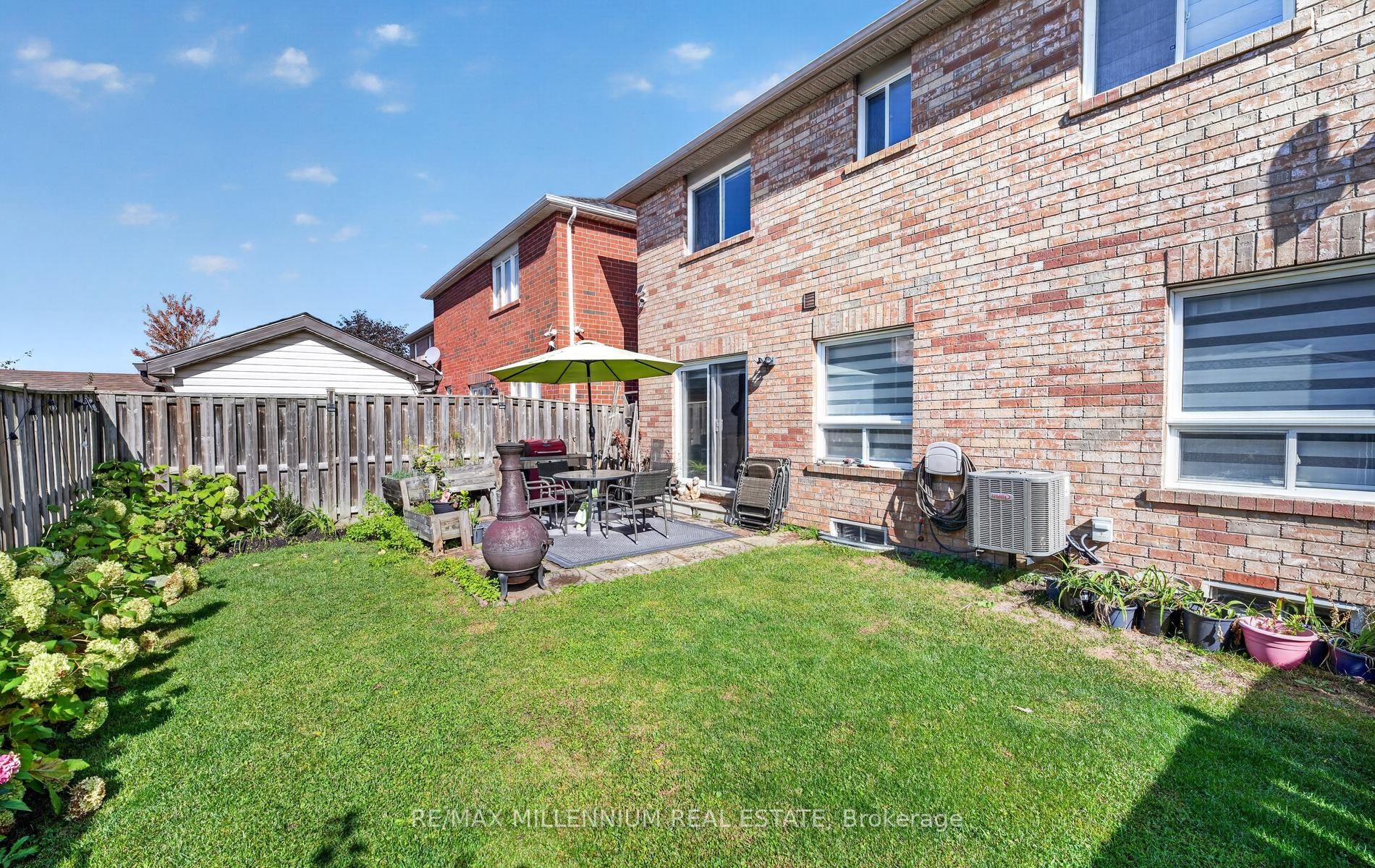 262 Brisdale Drive W Property Photo 30