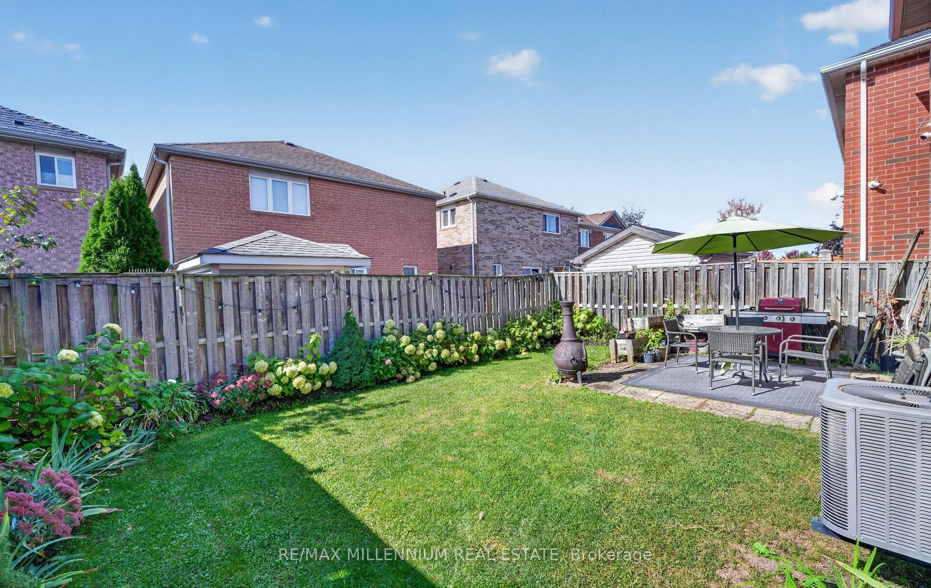 262 Brisdale Drive W Property Photo 32