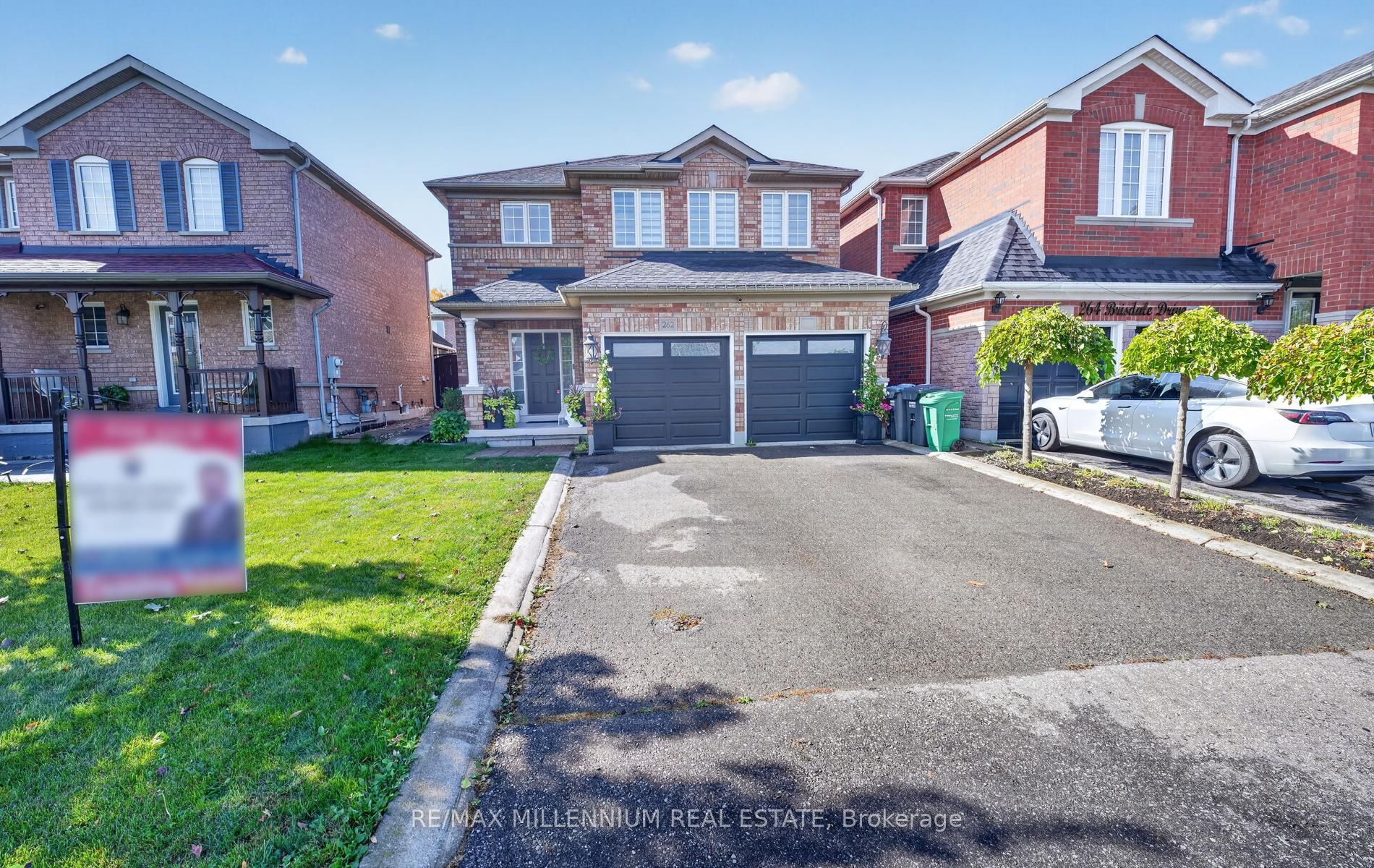 262 Brisdale Drive W Property Photo 34