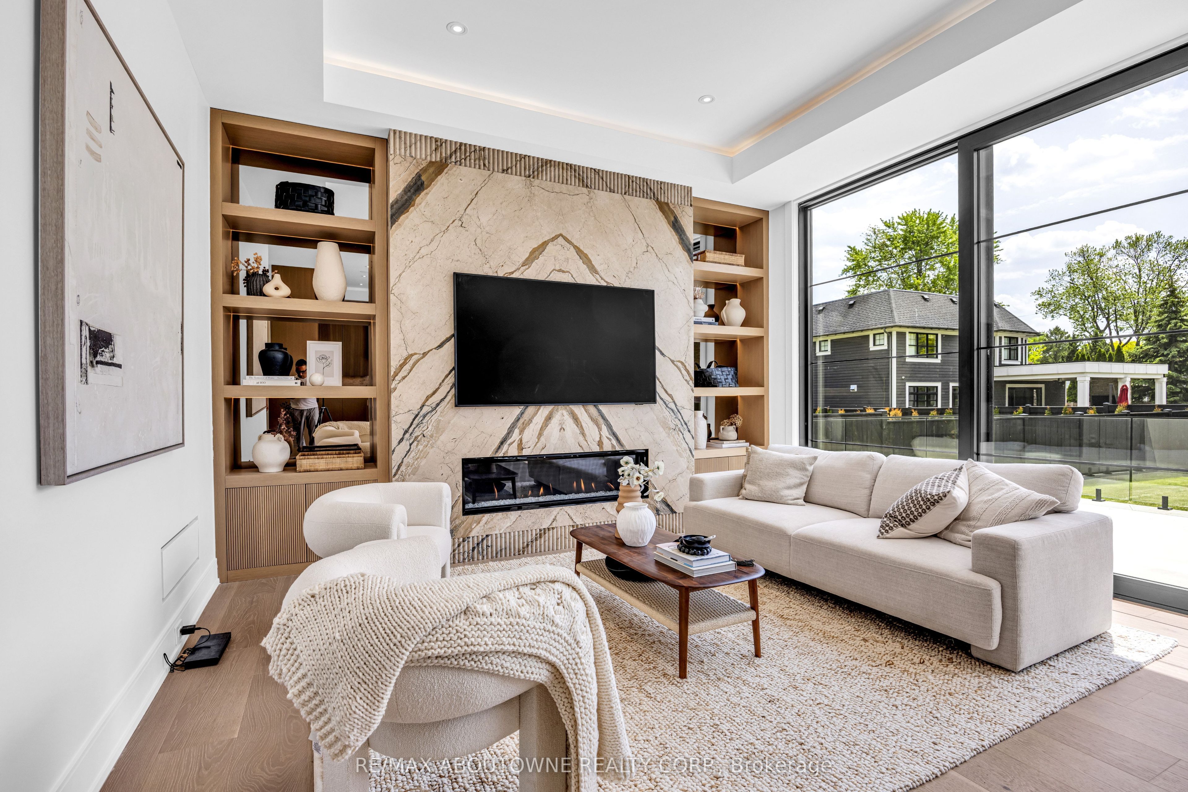 152 Third Line Property Photo 16