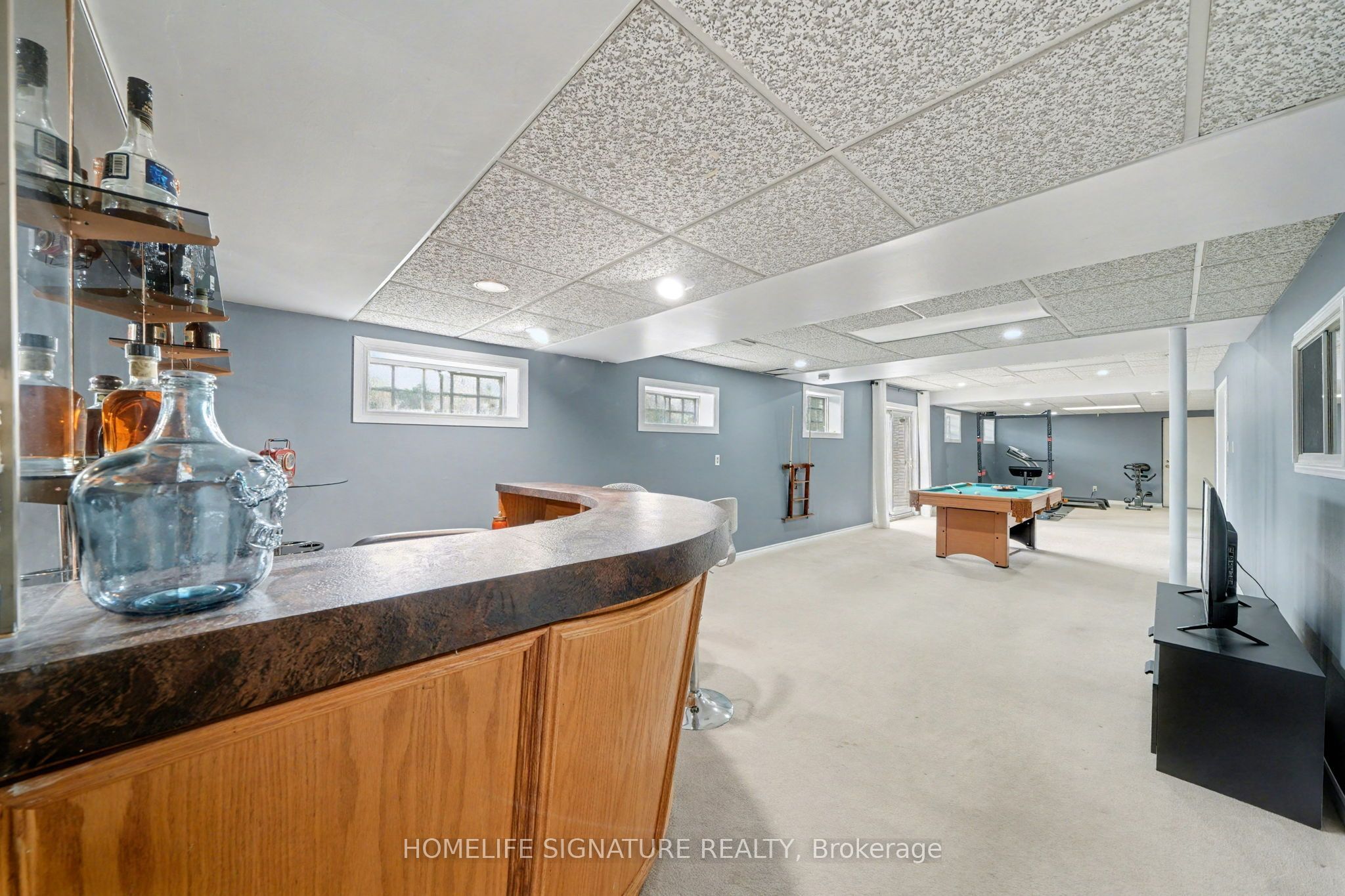 W13877354 Property Photo 4