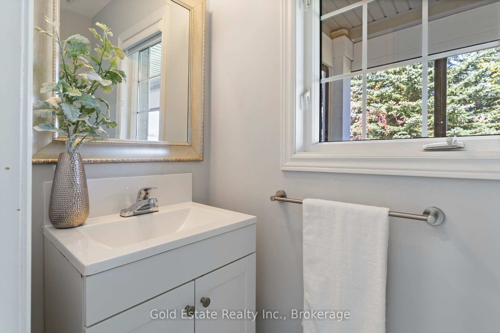 6653 Opera Glass Crescent Property Photo 11