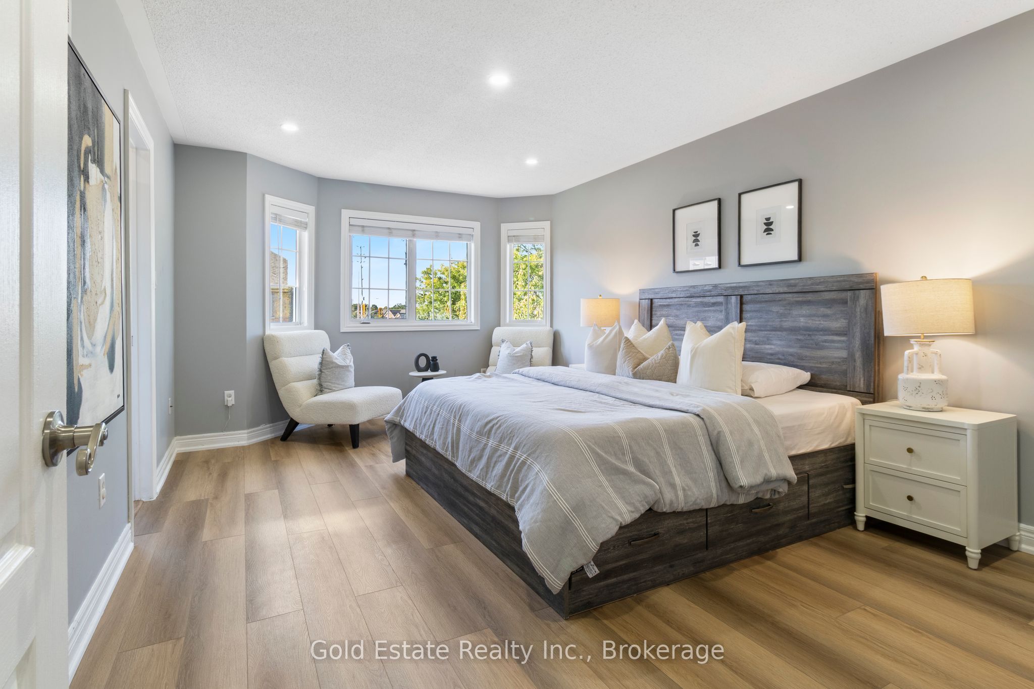 6653 Opera Glass Crescent Property Photo 33