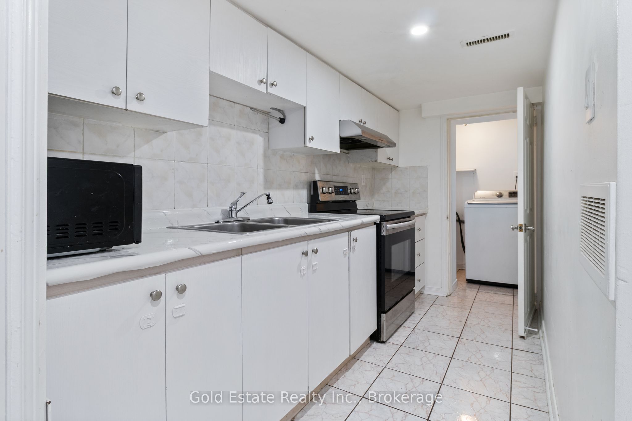 6653 Opera Glass Crescent Property Photo 44