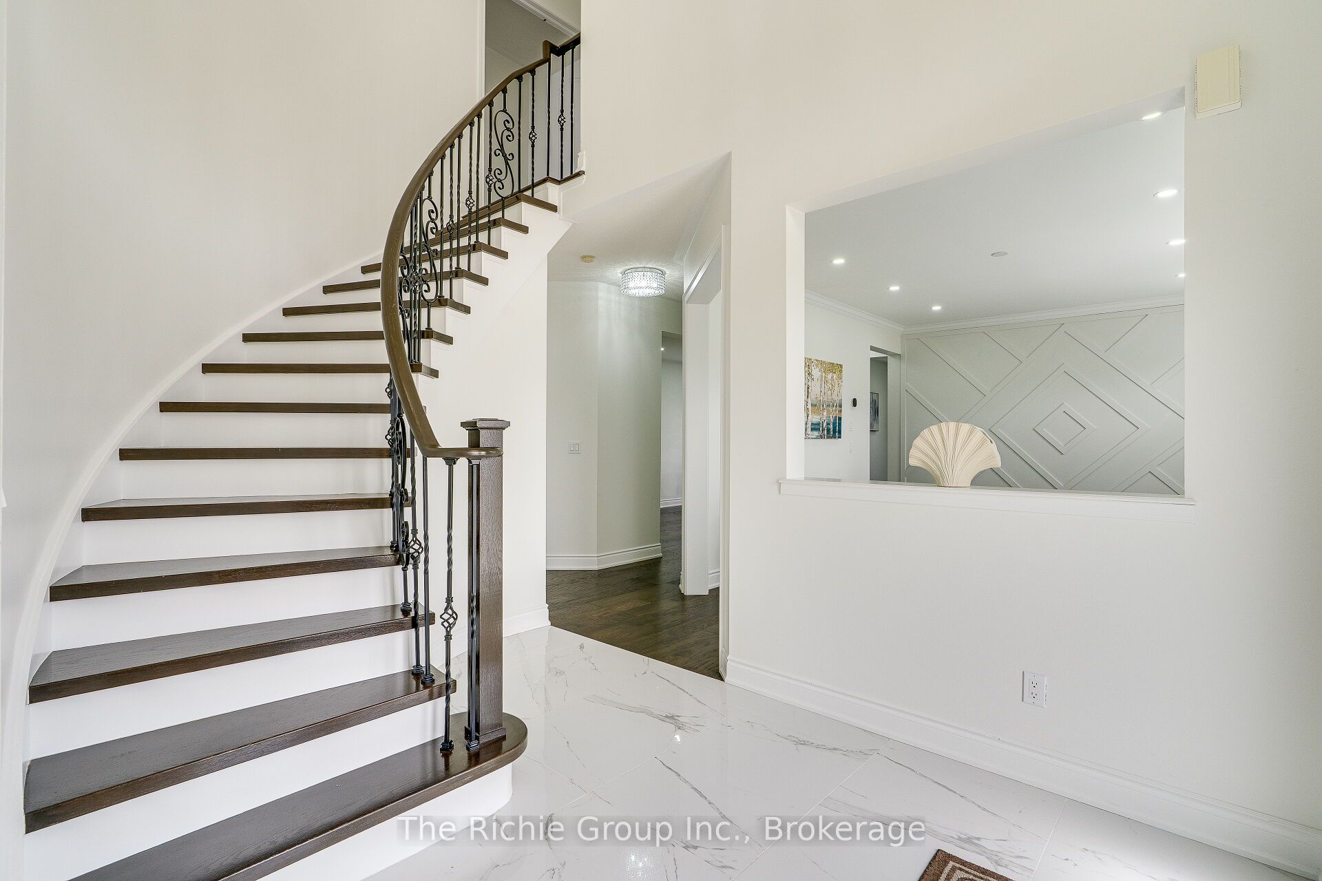 59 Tarquini Crescent Property Photo 3