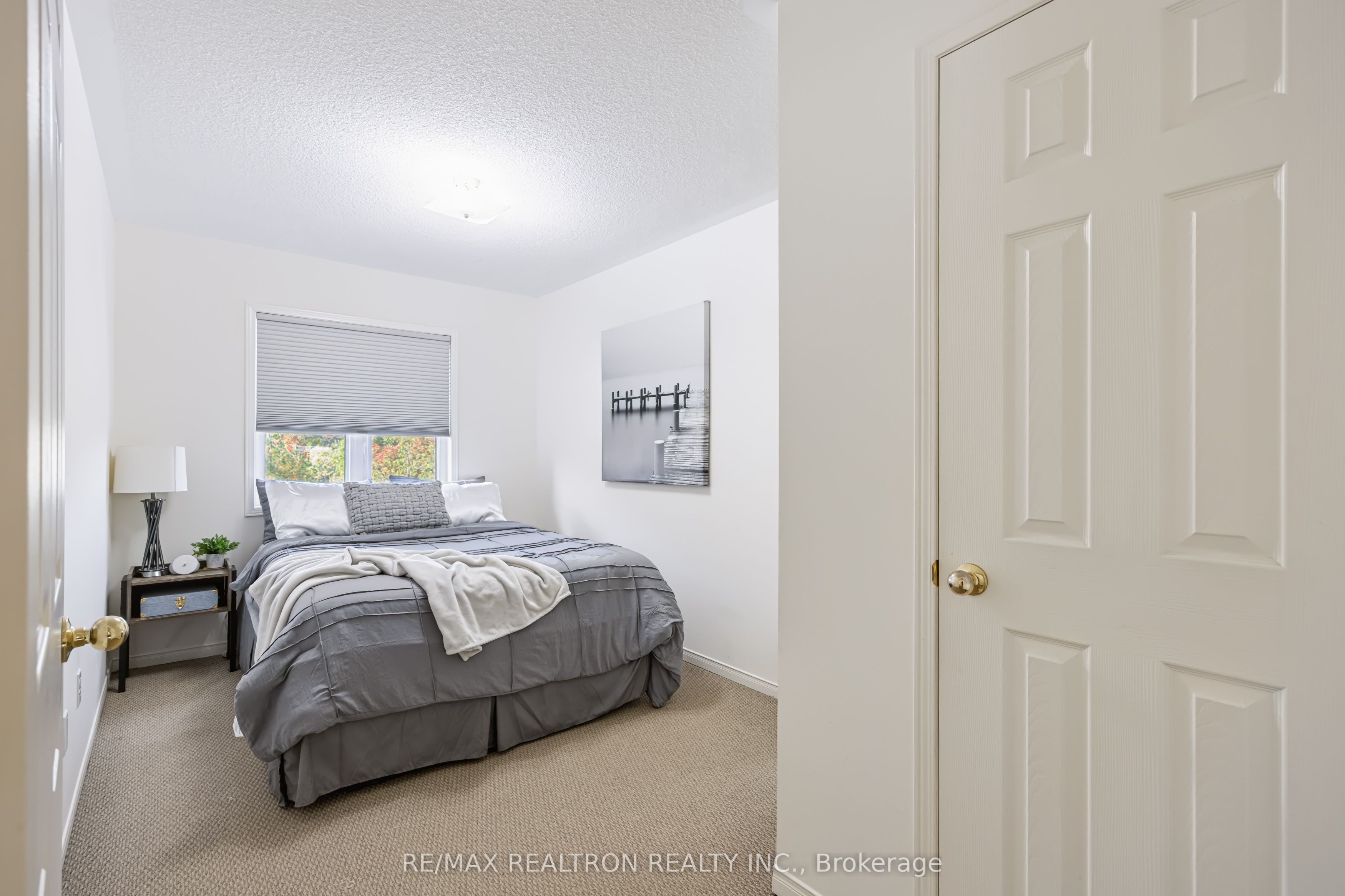 98 Heartview Road Property Photo 14