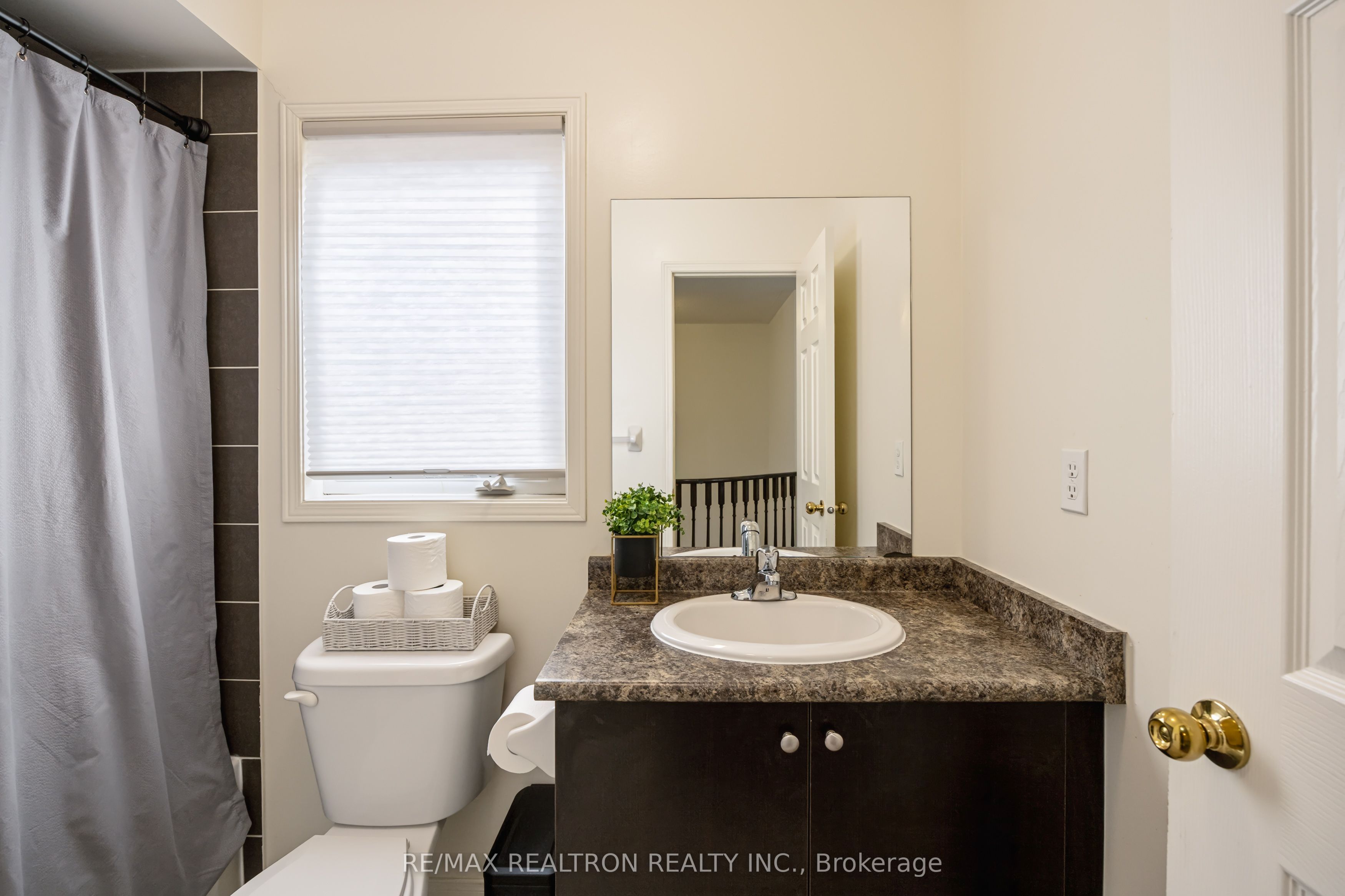 98 Heartview Road Property Photo 15