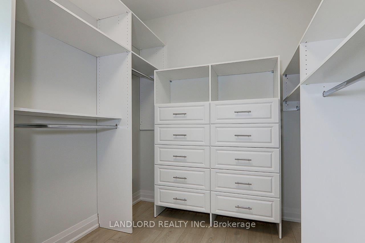 115 Livingstone Avenue Upper Property Photo 36