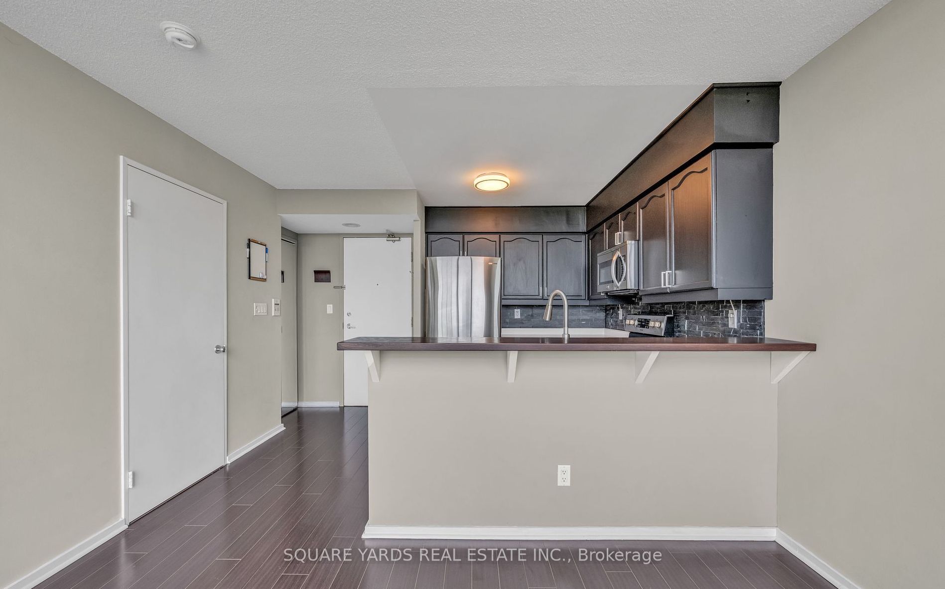 200 Manitoba Street 412 Property Photo 7