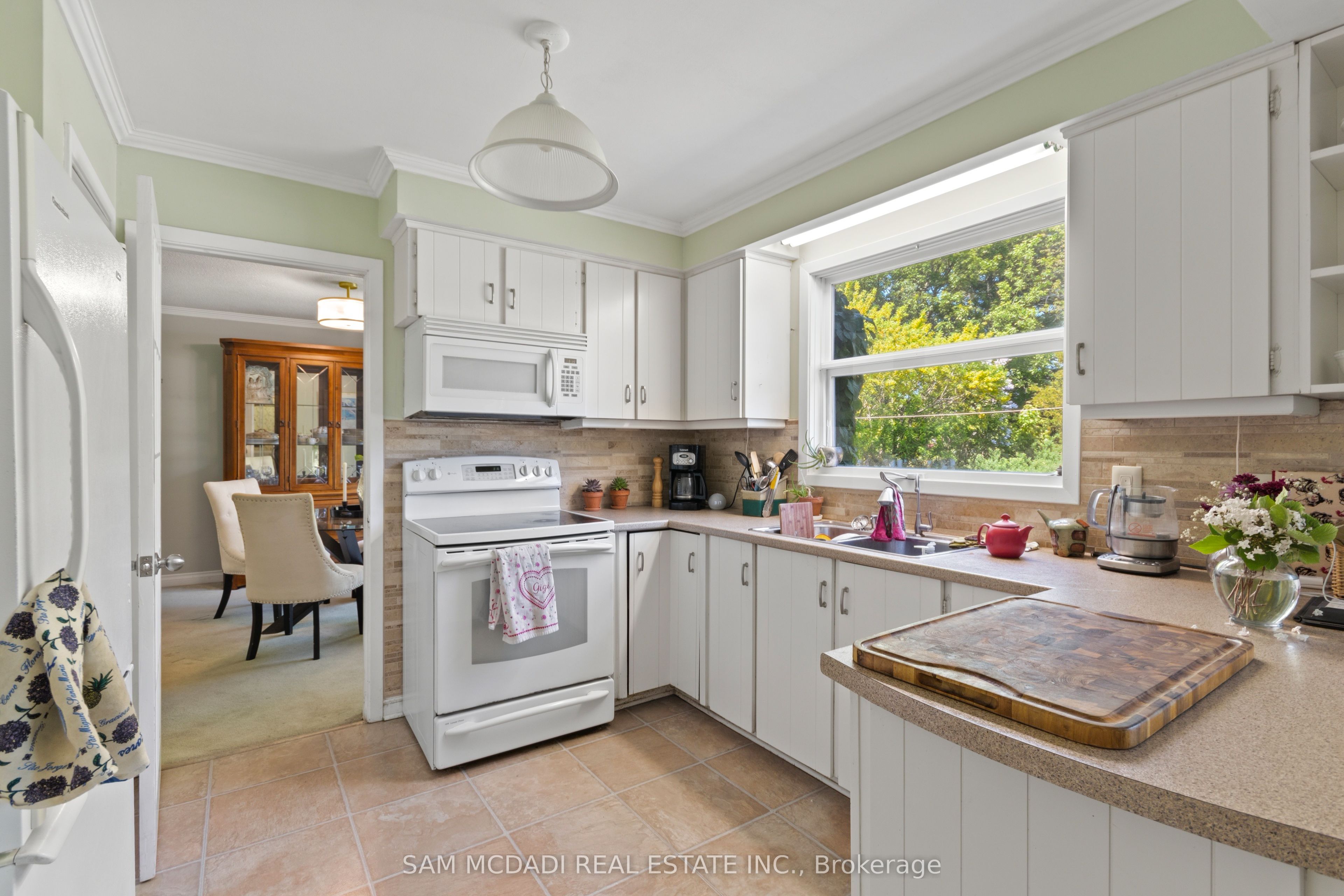 865 Meadow Wood Road Property Photo 13