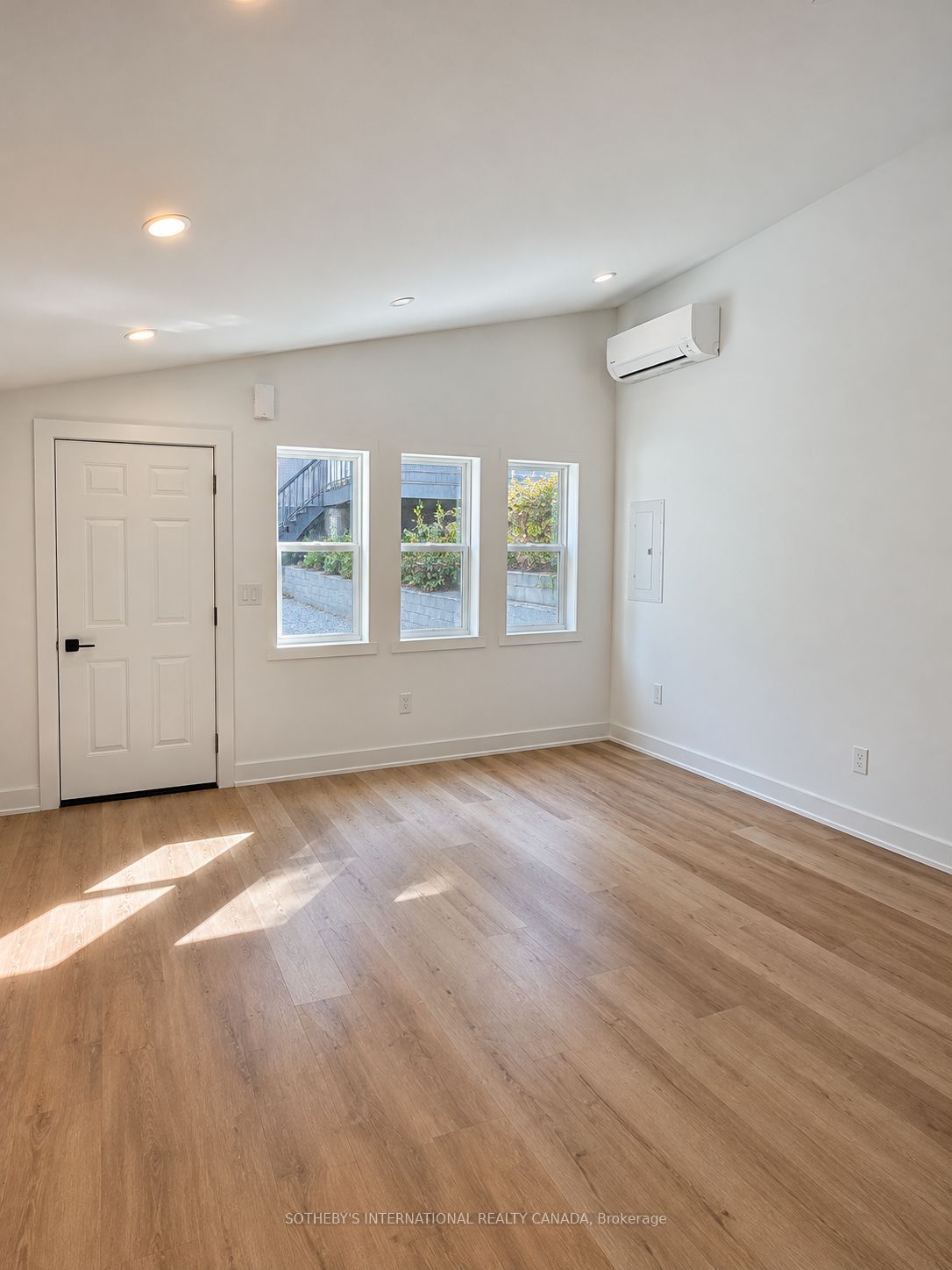 60 Cannon Road 5 Property Photo 4