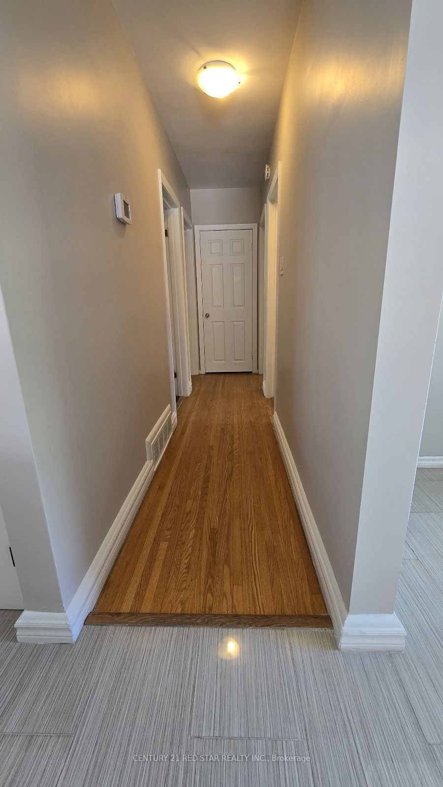 235 Mary Street Property Photo 3