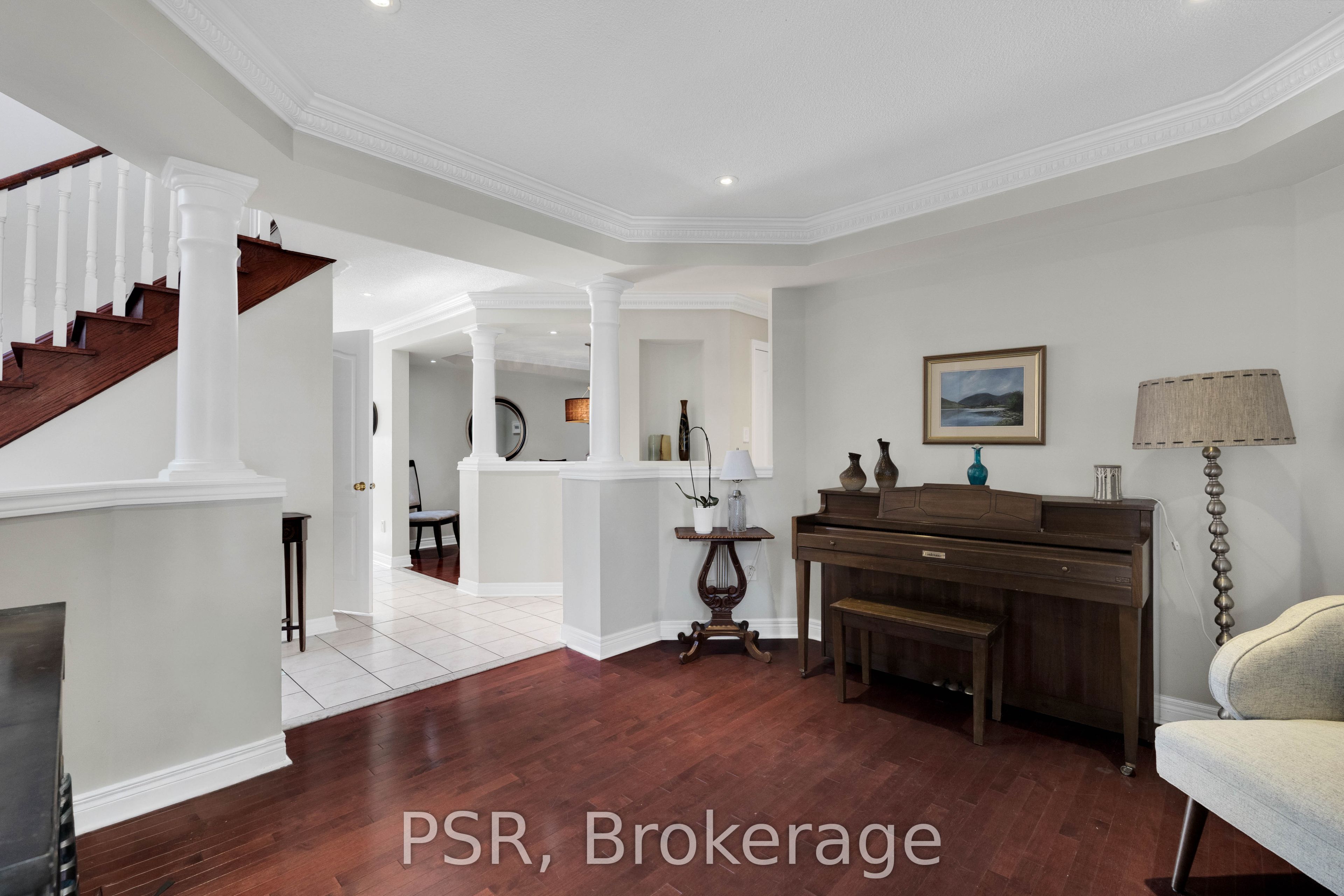 10 Baccarat Crescent Property Photo 16