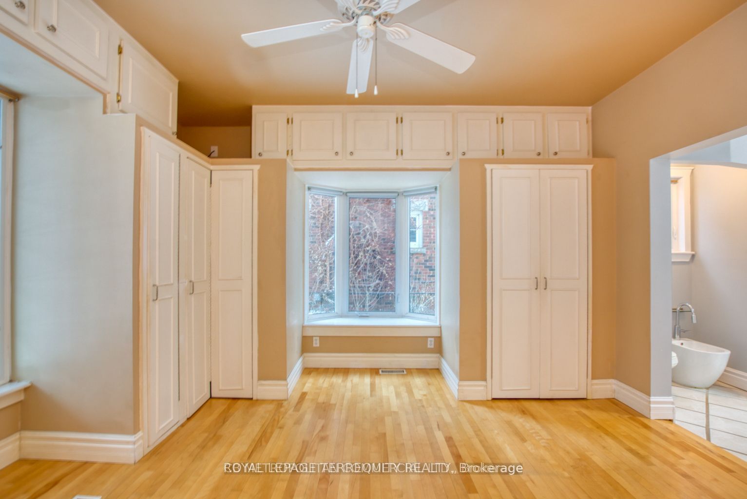 19 Mill Street N Property Photo 10