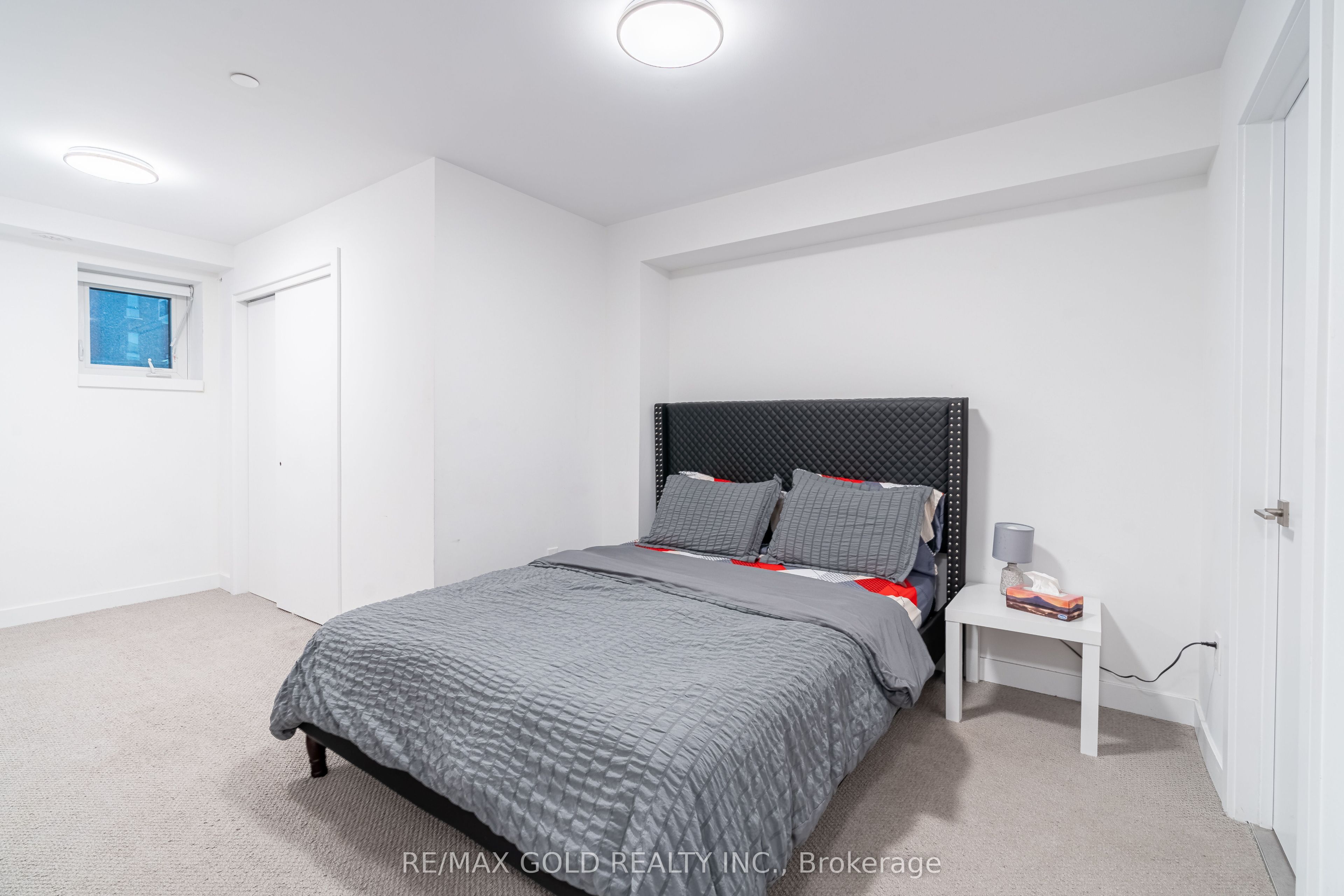 175 Veterans Drive 13 Property Photo 19