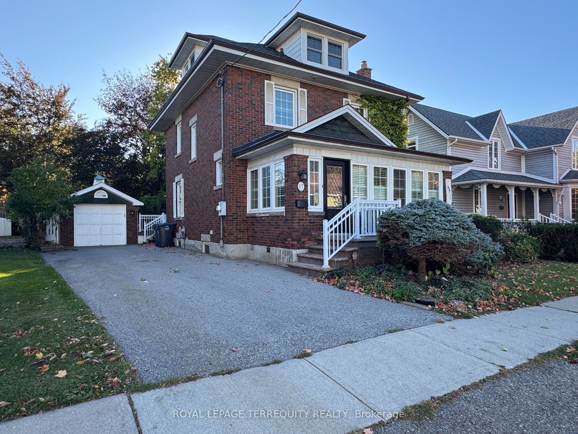 17 Mill Street N Property Photo 2