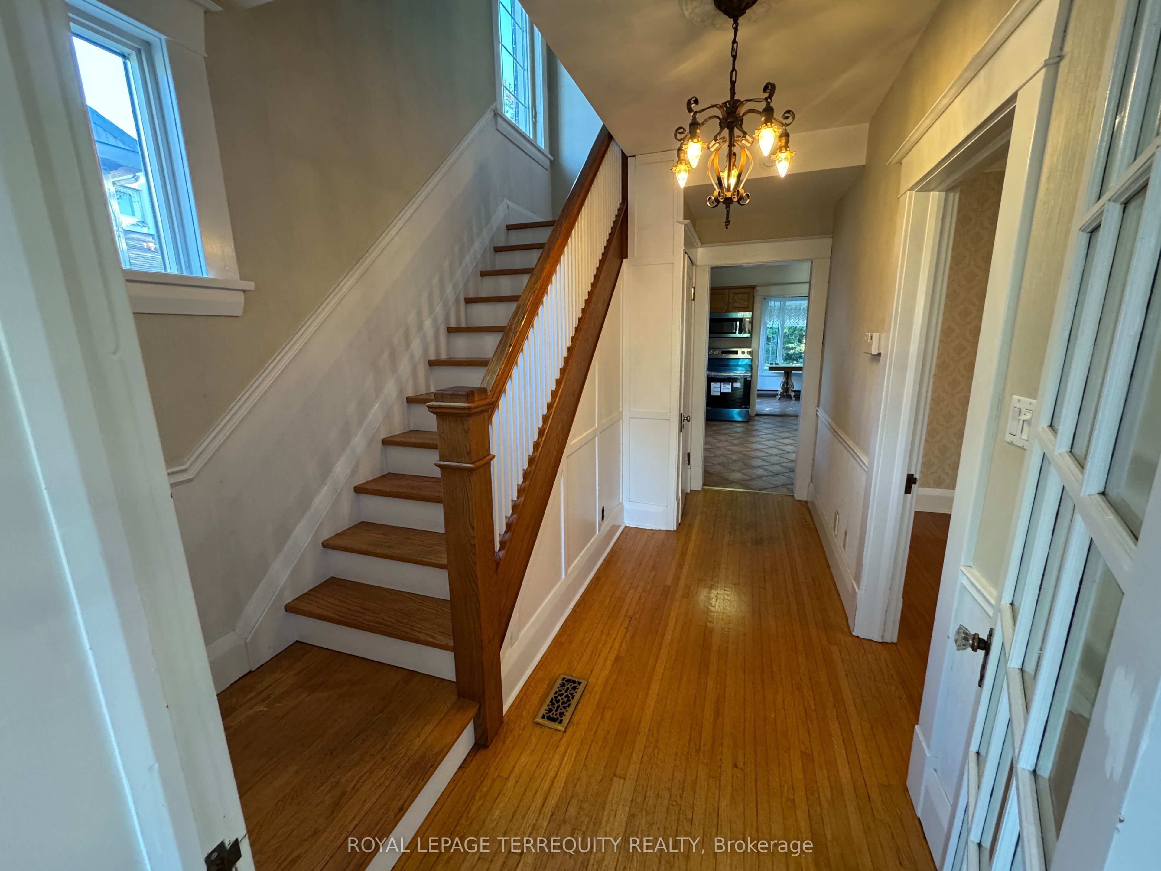 17 Mill Street N Property Photo 6