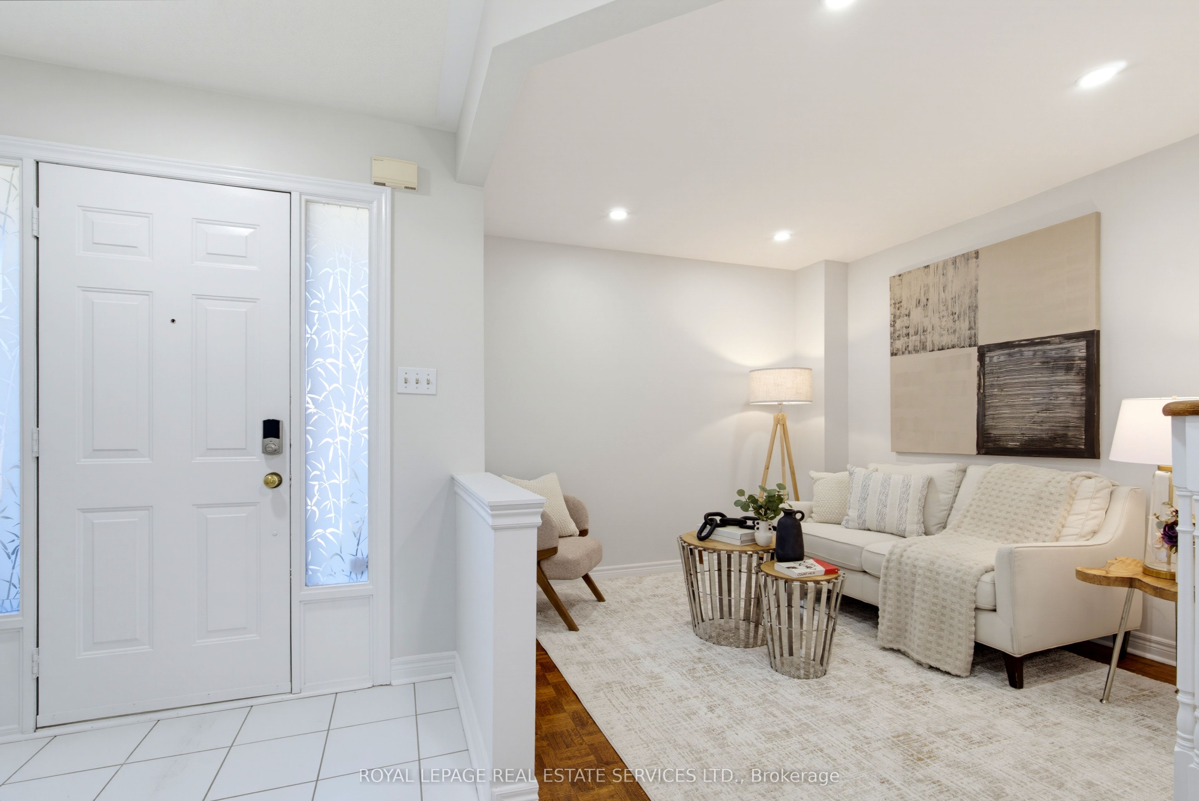 5582 Kimmeridge Gate Property Photo 5