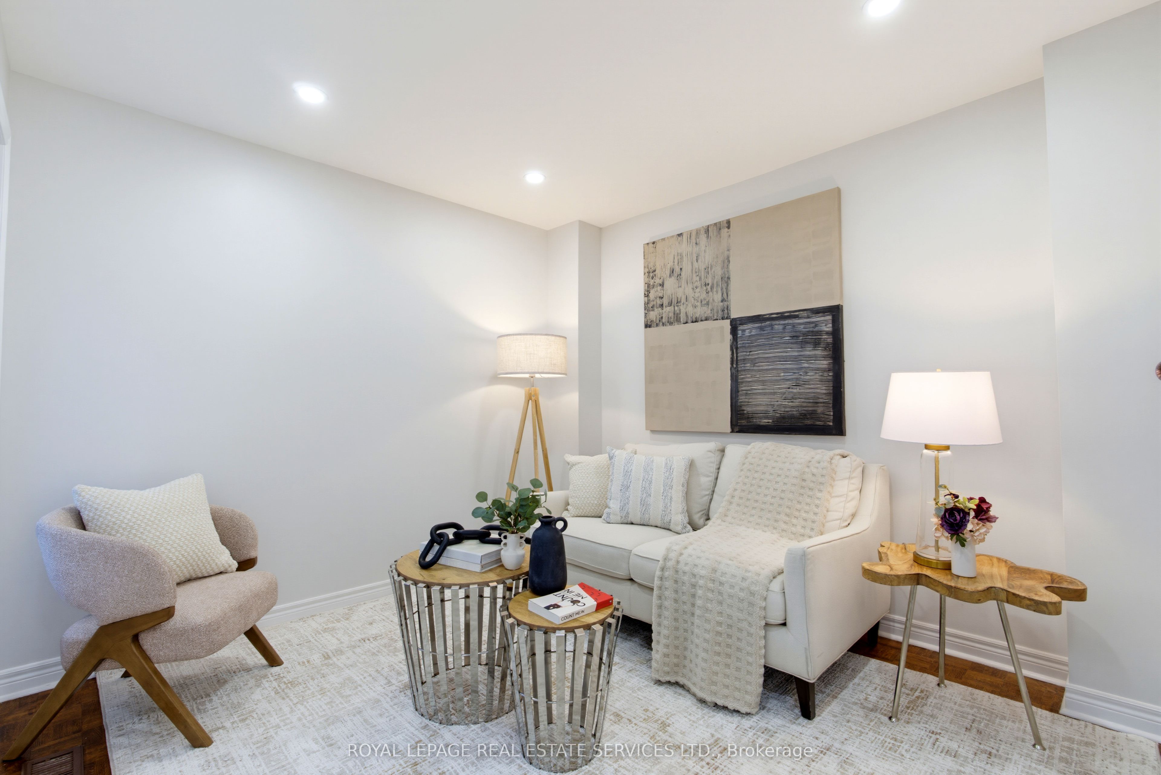5582 Kimmeridge Gate Property Photo 6