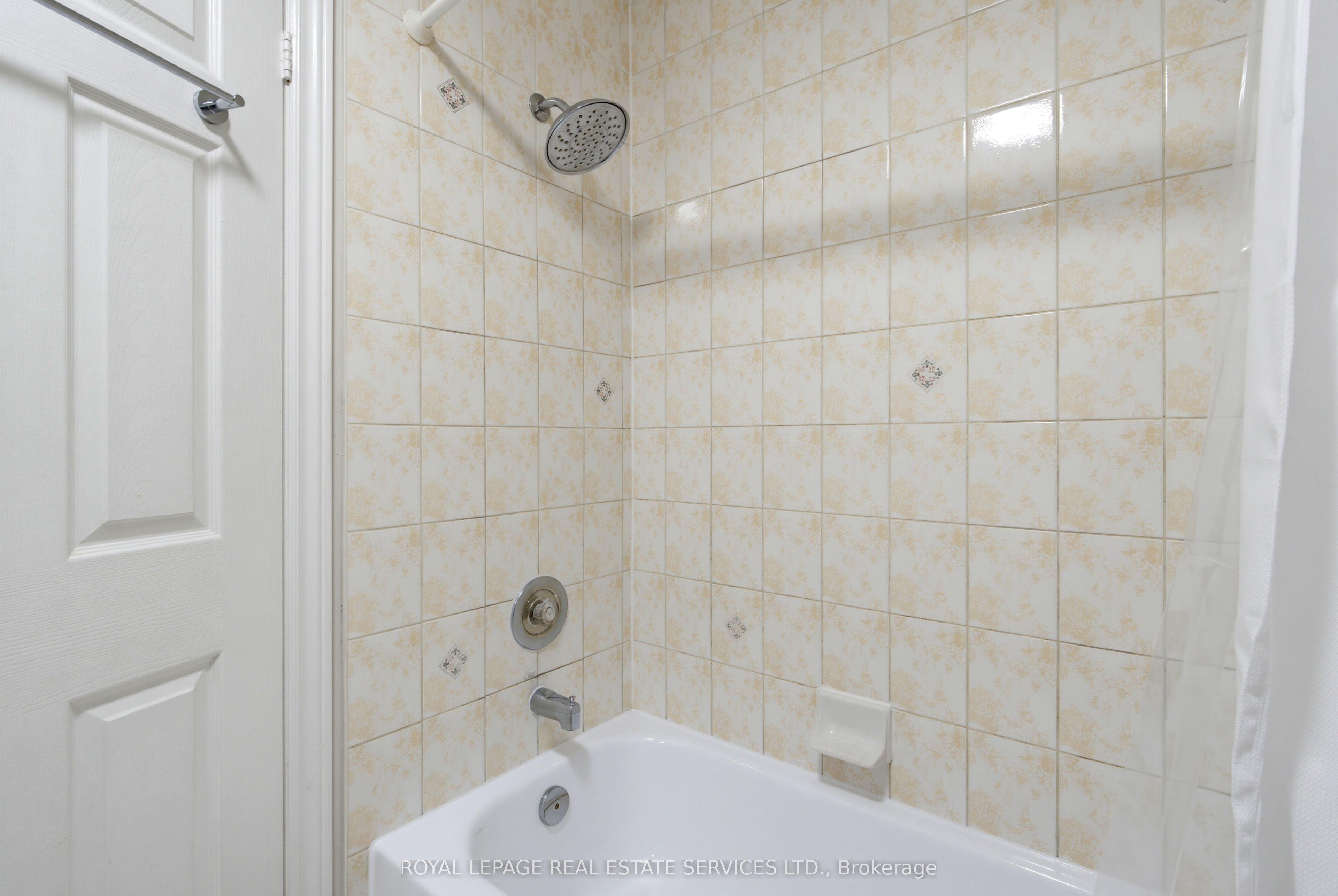 5582 Kimmeridge Gate Property Photo 31