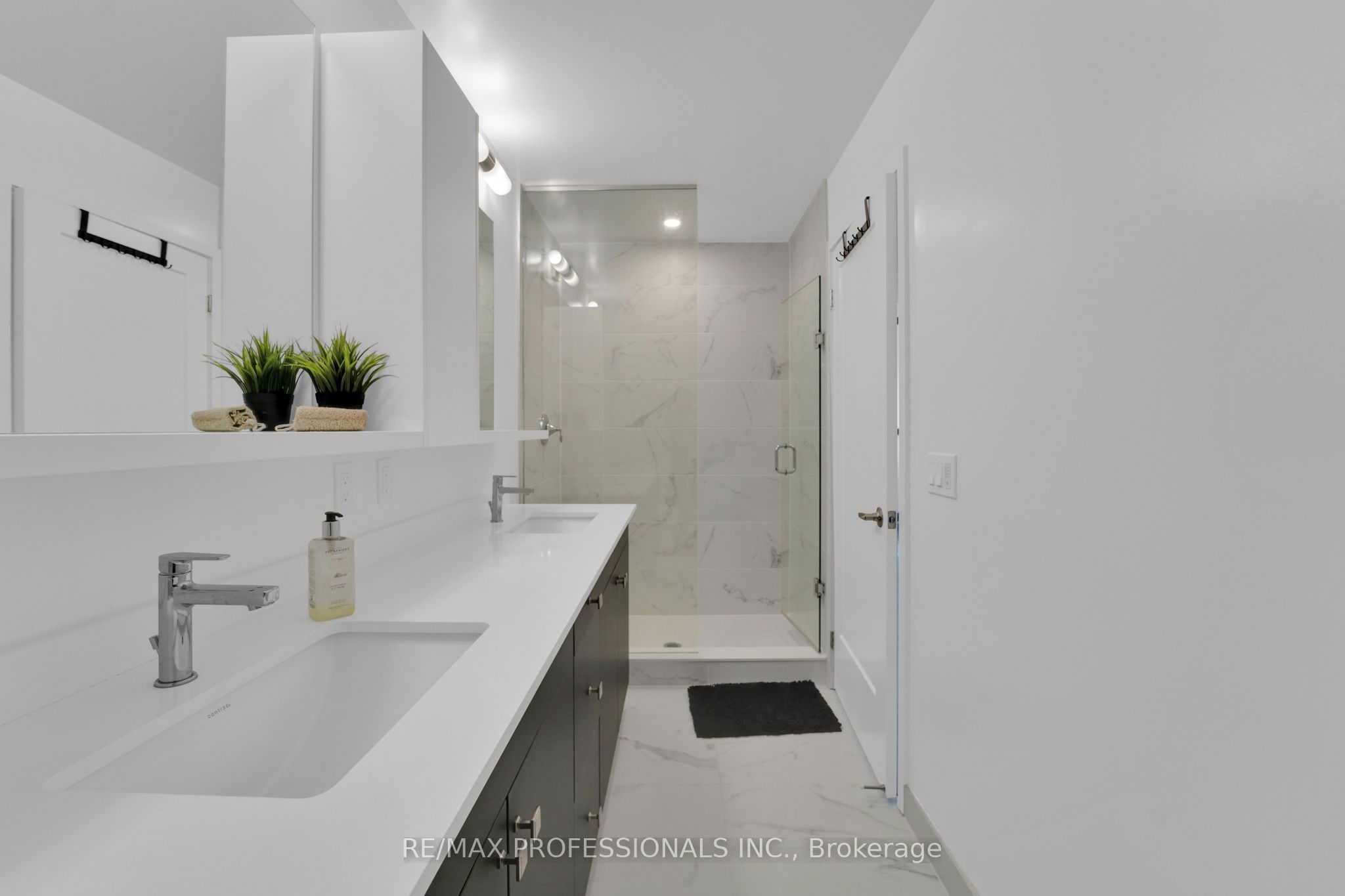 1035 Southdown Road 1402 Property Photo 28