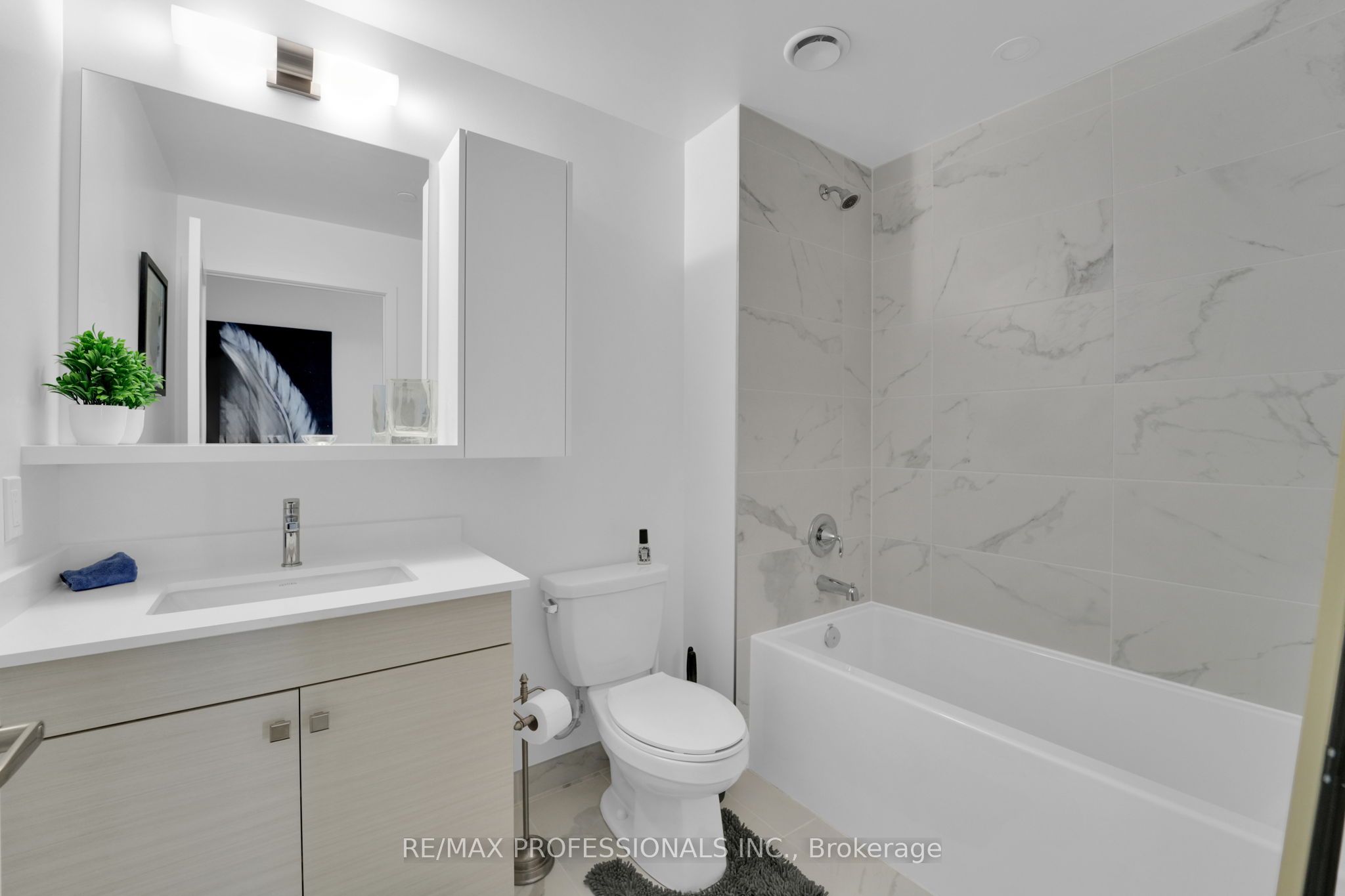1035 Southdown Road 1402 Property Photo 31