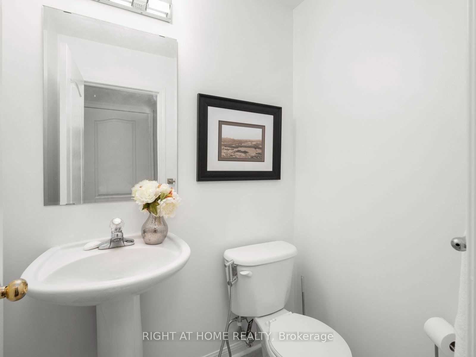 5555 Bridgeport Gate Property Photo 19