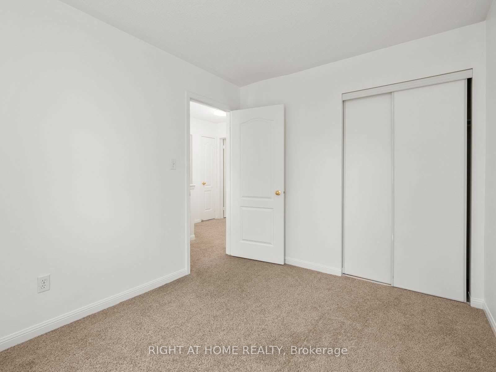 5555 Bridgeport Gate Property Photo 22
