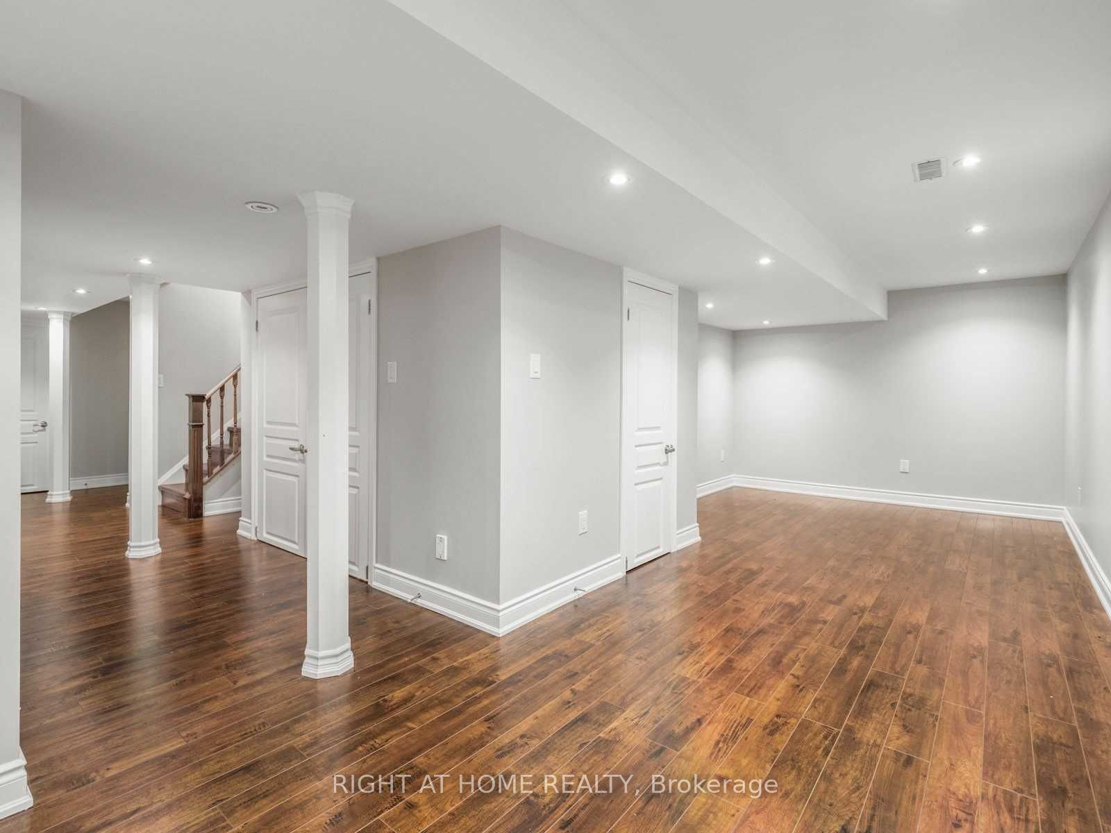 5555 Bridgeport Gate Property Photo 29