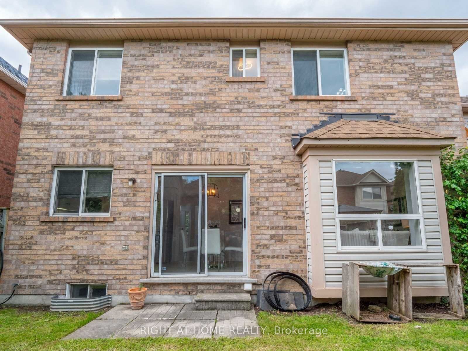 5555 Bridgeport Gate Property Photo 31