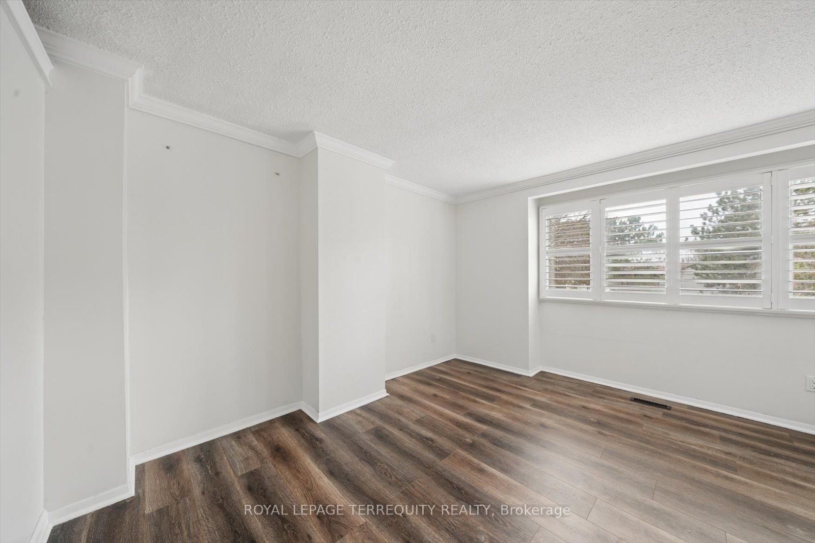 1825 Hyde Mill Crescent Property Photo 19