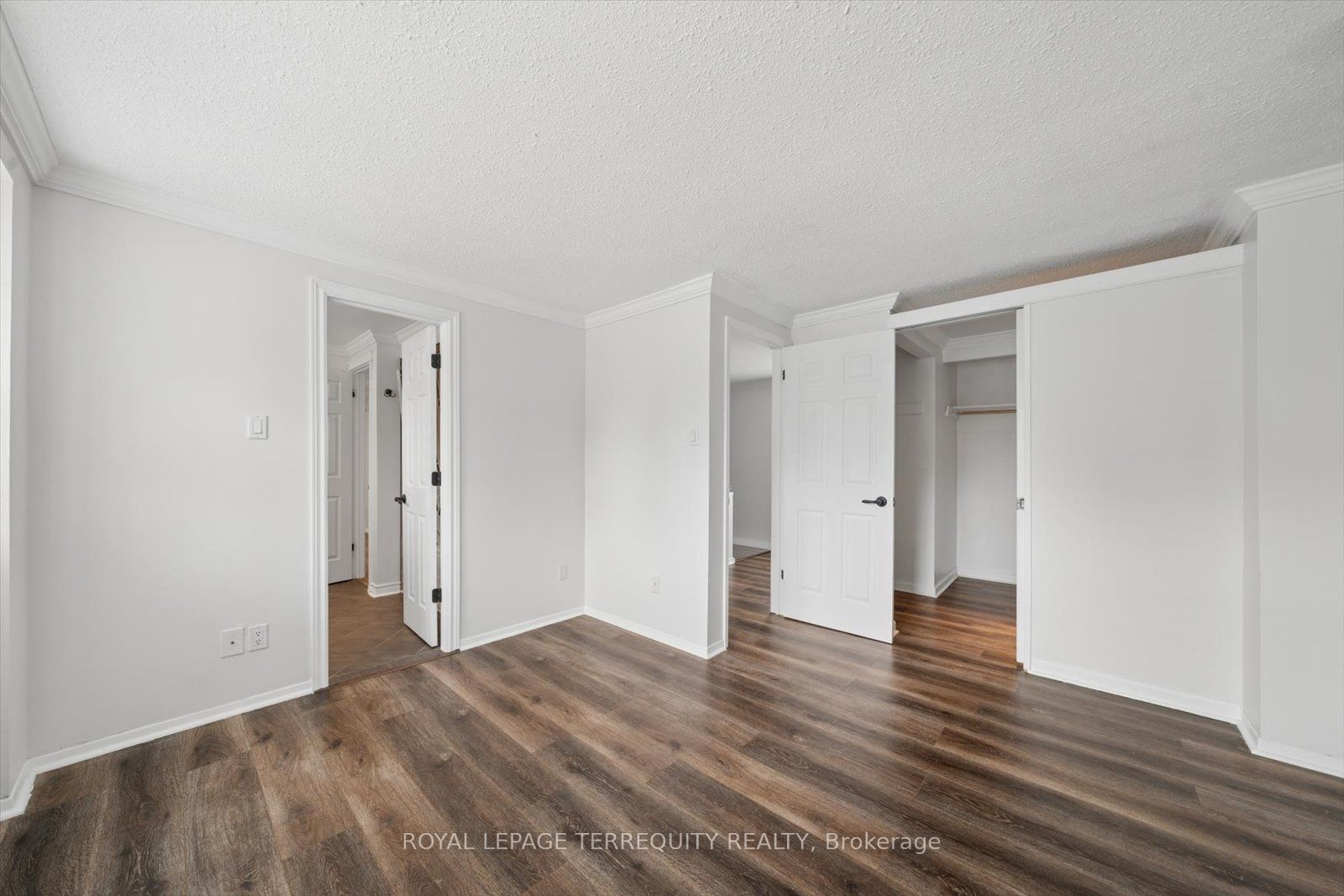 1825 Hyde Mill Crescent Property Photo 21