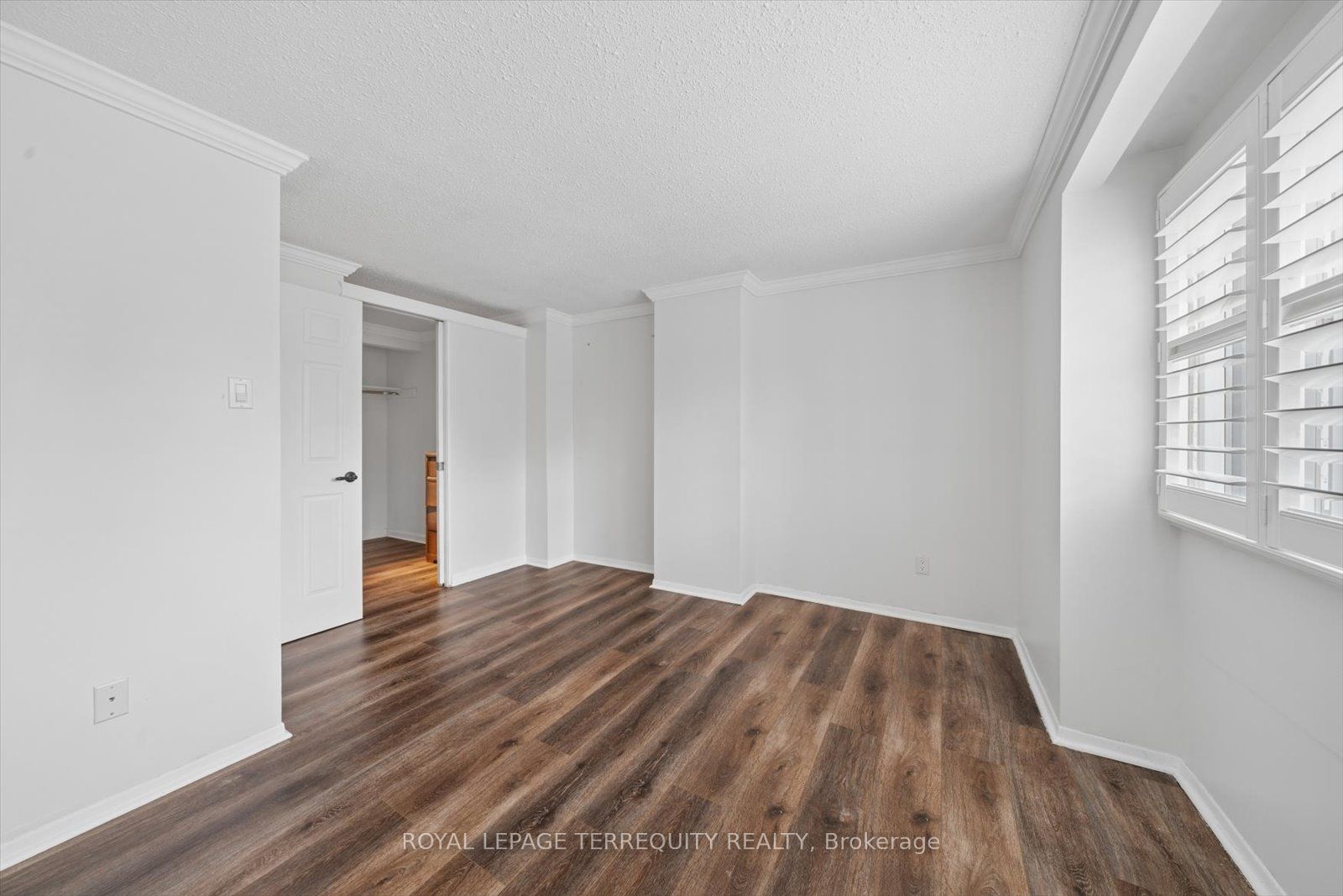 1825 Hyde Mill Crescent Property Photo 24