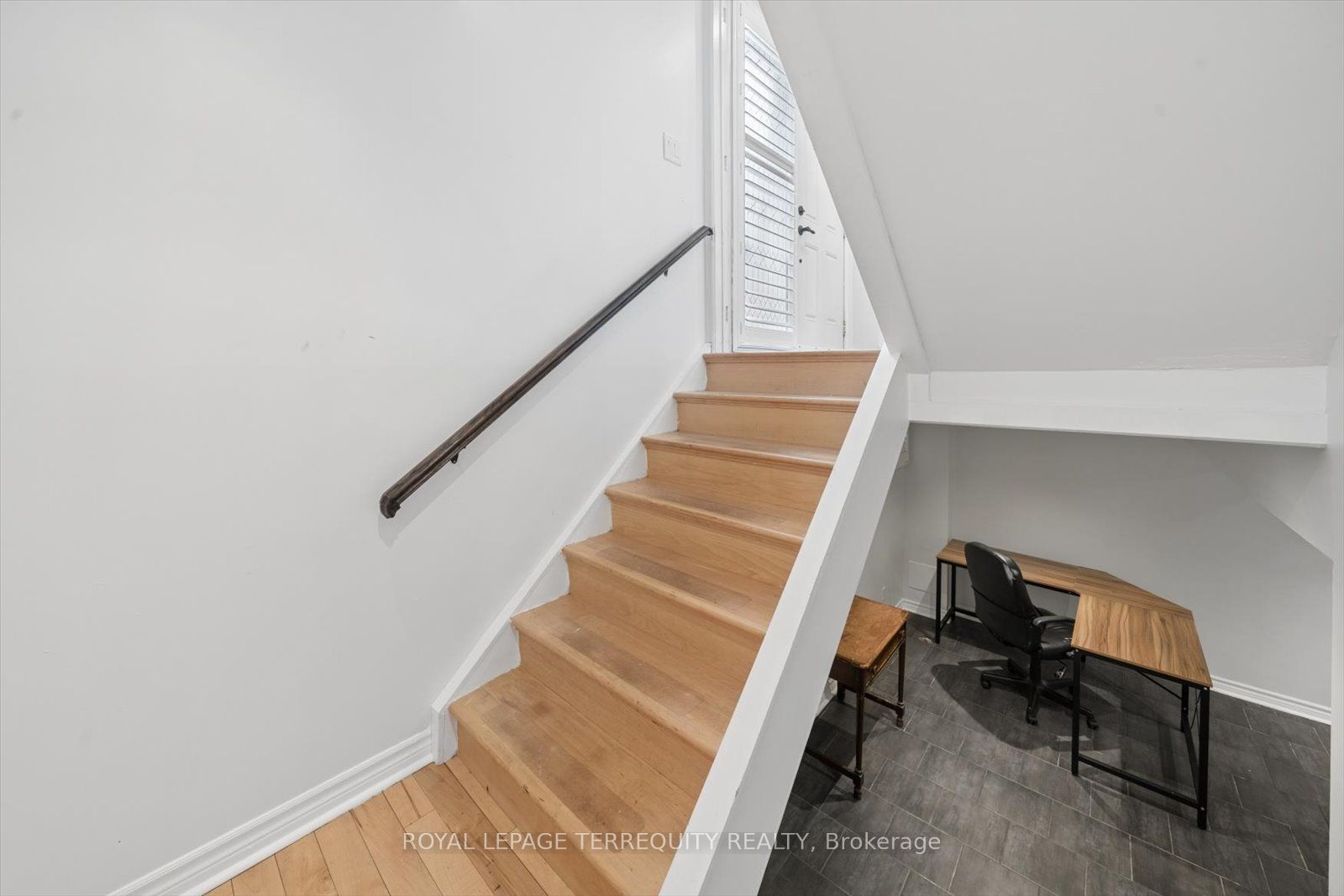 1825 Hyde Mill Crescent Property Photo 35