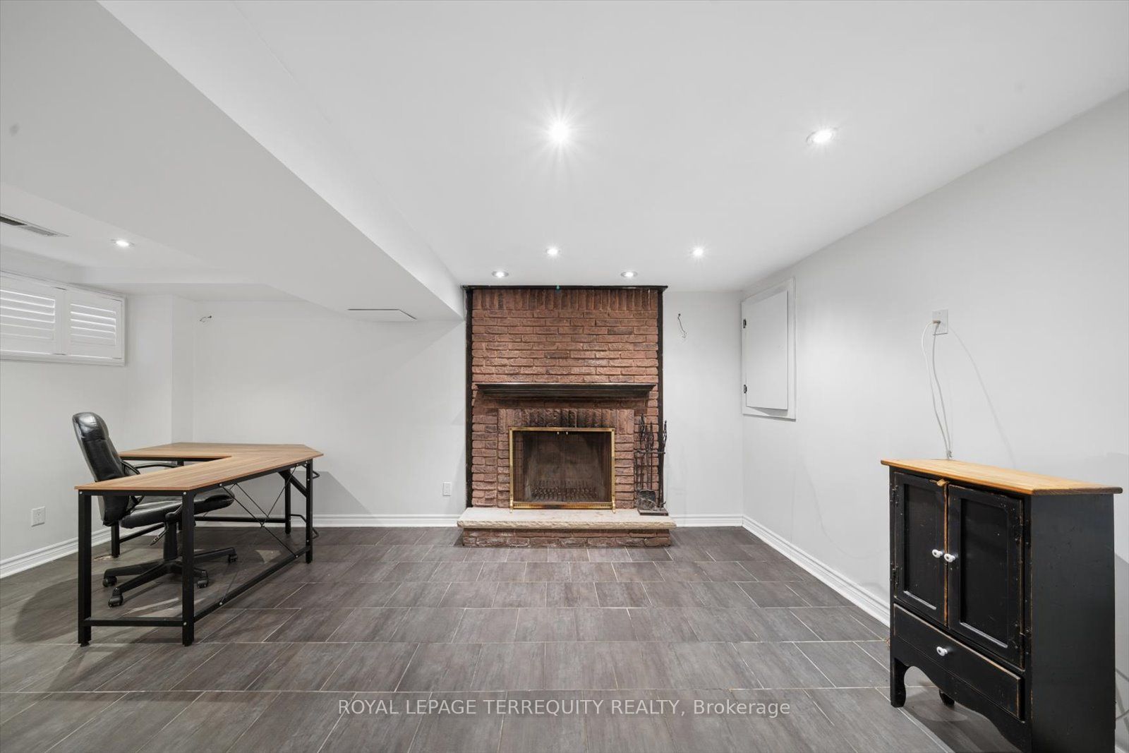 1825 Hyde Mill Crescent Property Photo 38