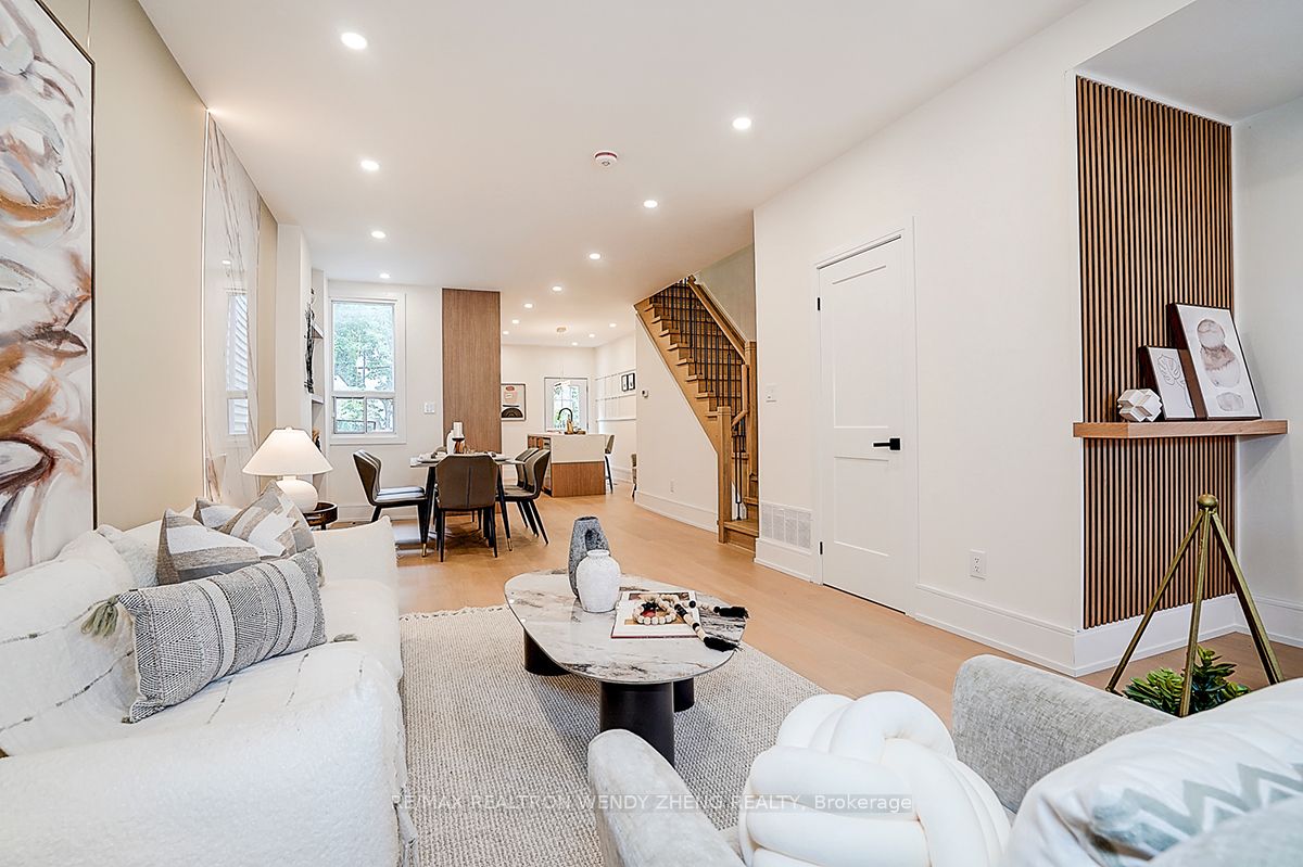 2179 Dundas Street W Property Photo 6