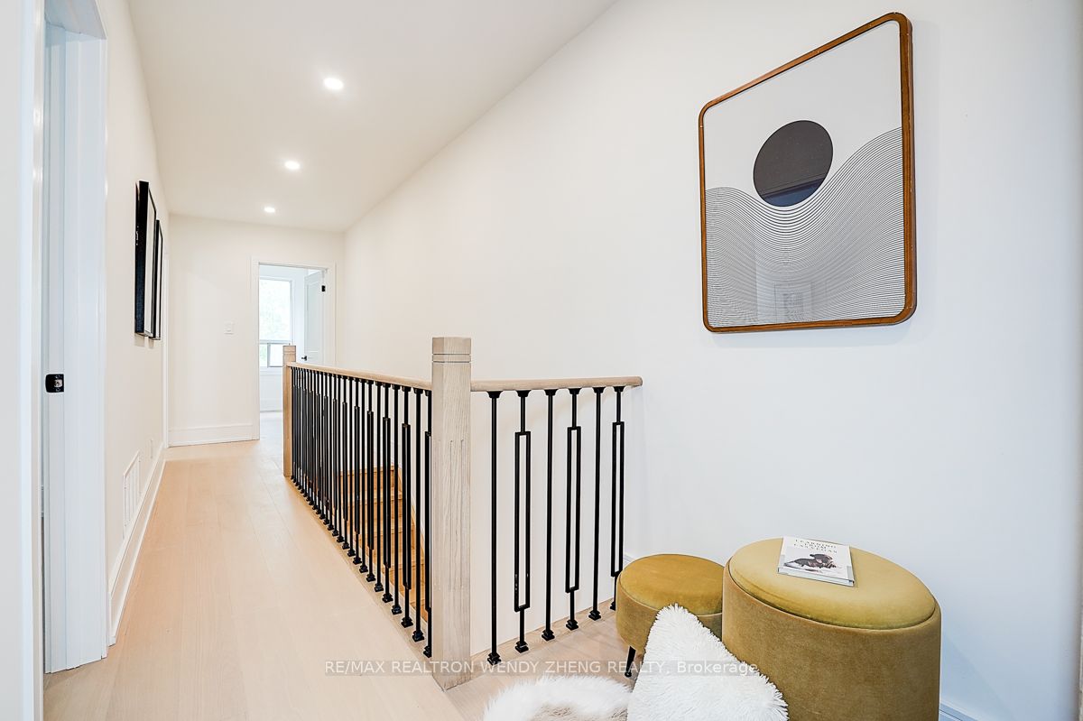 2179 Dundas Street W Property Photo 40