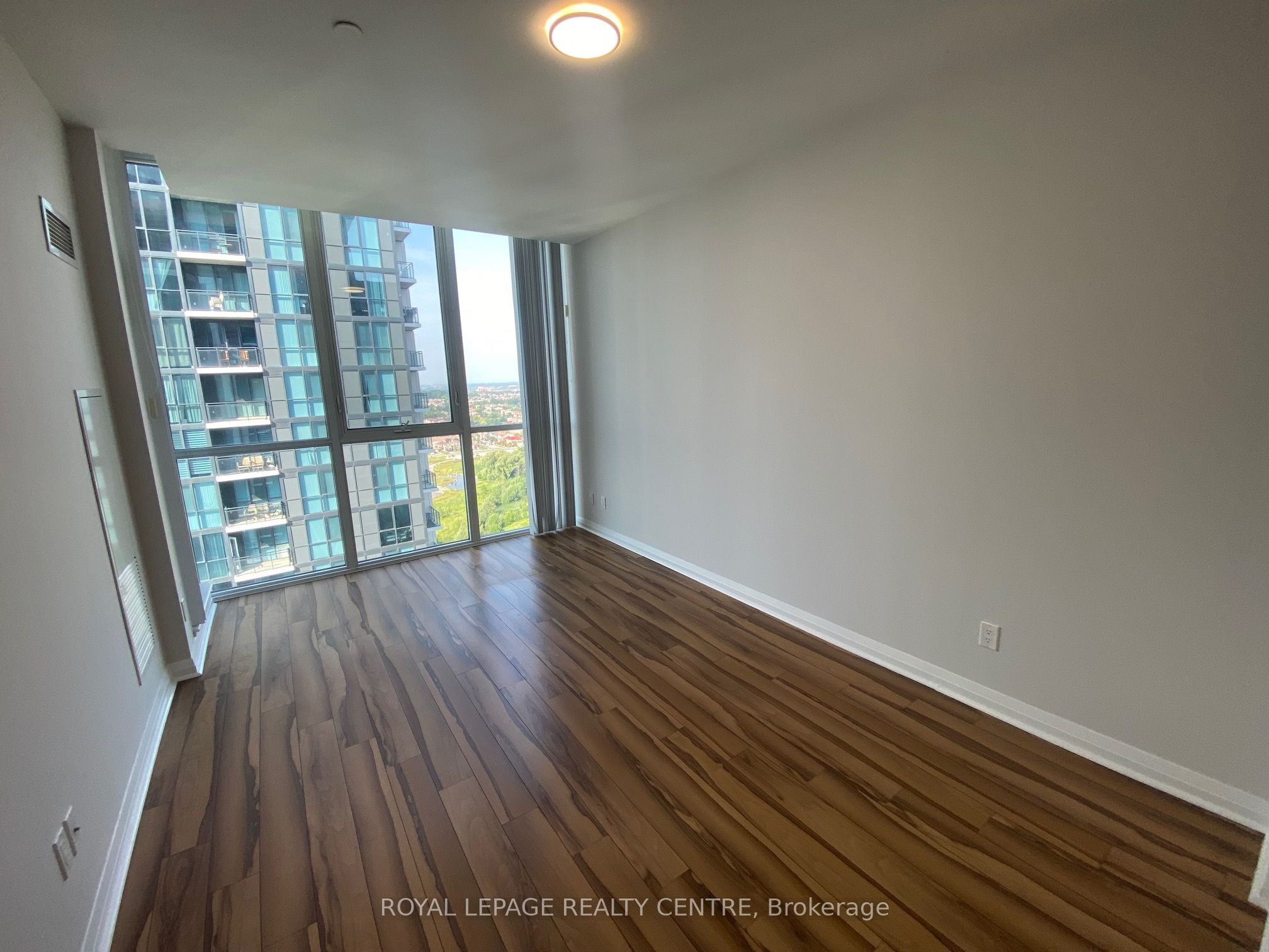 55 Eglinton Avenue W 2108 Property Photo 5