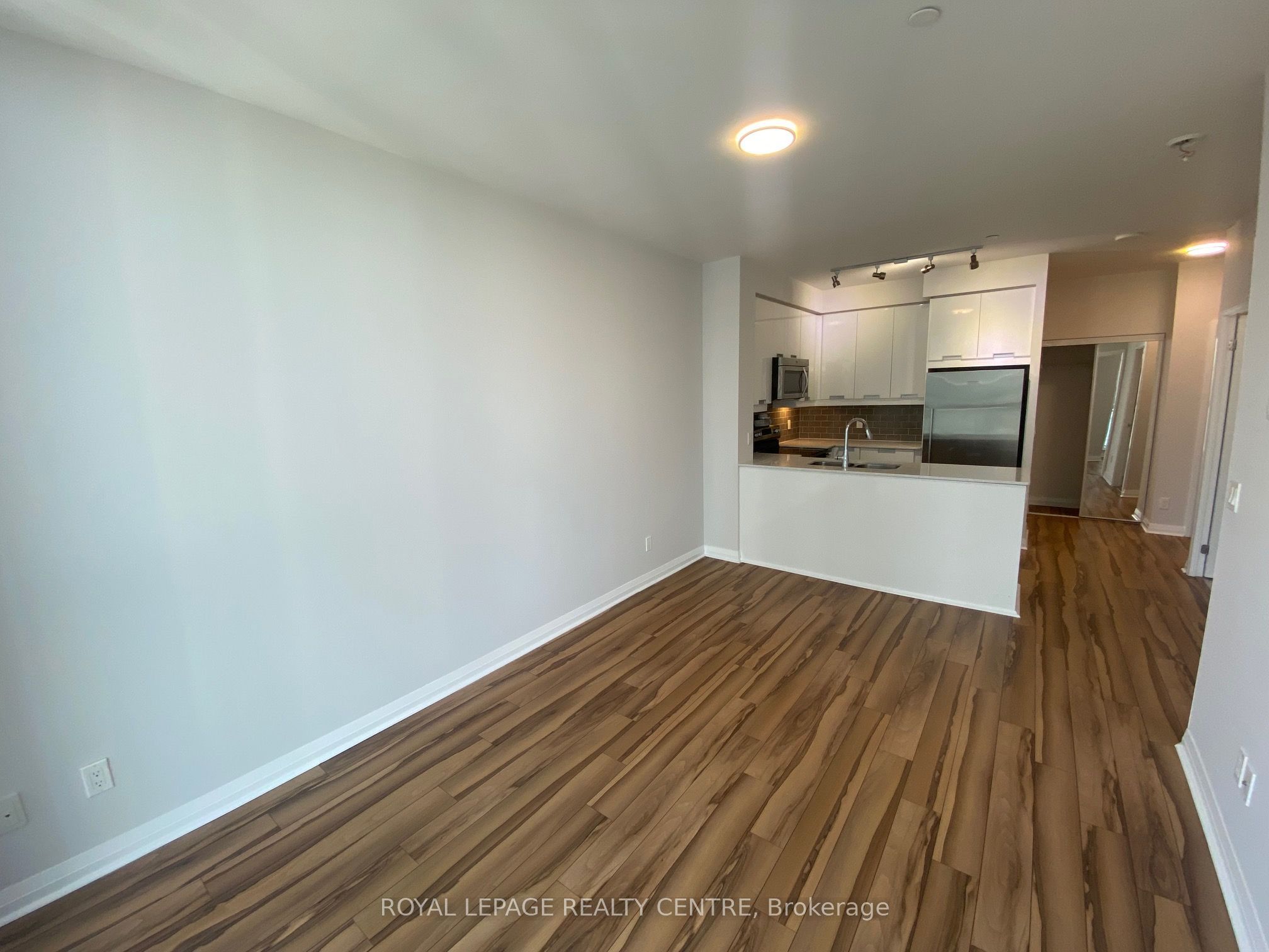 55 Eglinton Avenue W 2108 Property Photo 6