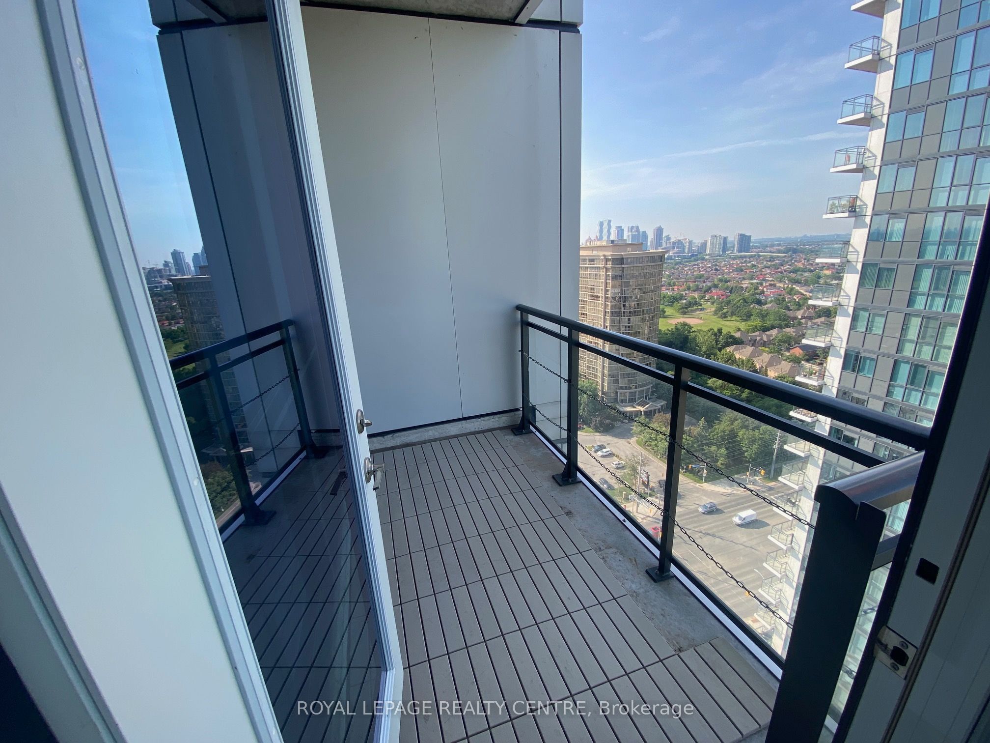 55 Eglinton Avenue W 2108 Property Photo 7