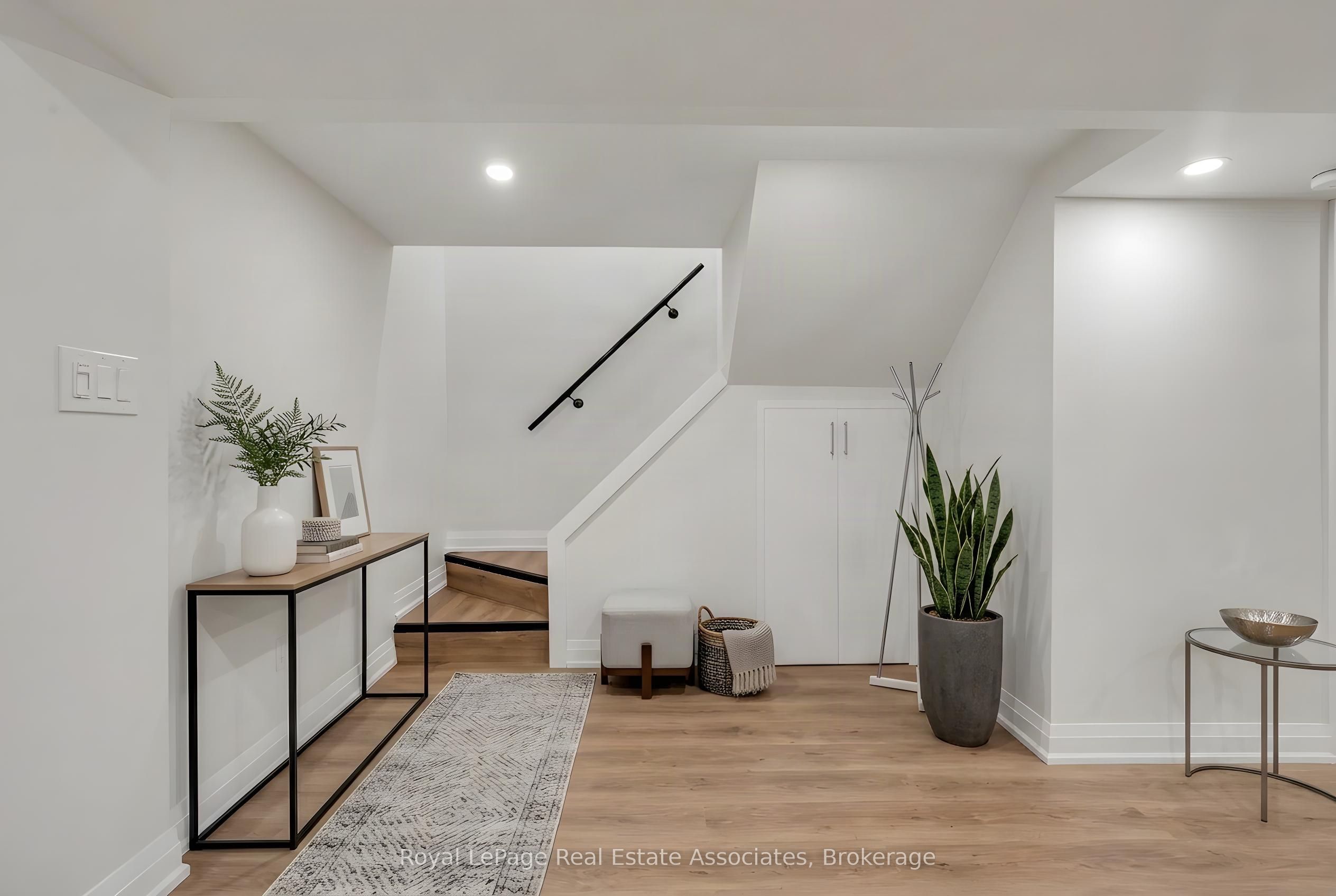 2086 Bridge Road Property Photo 23