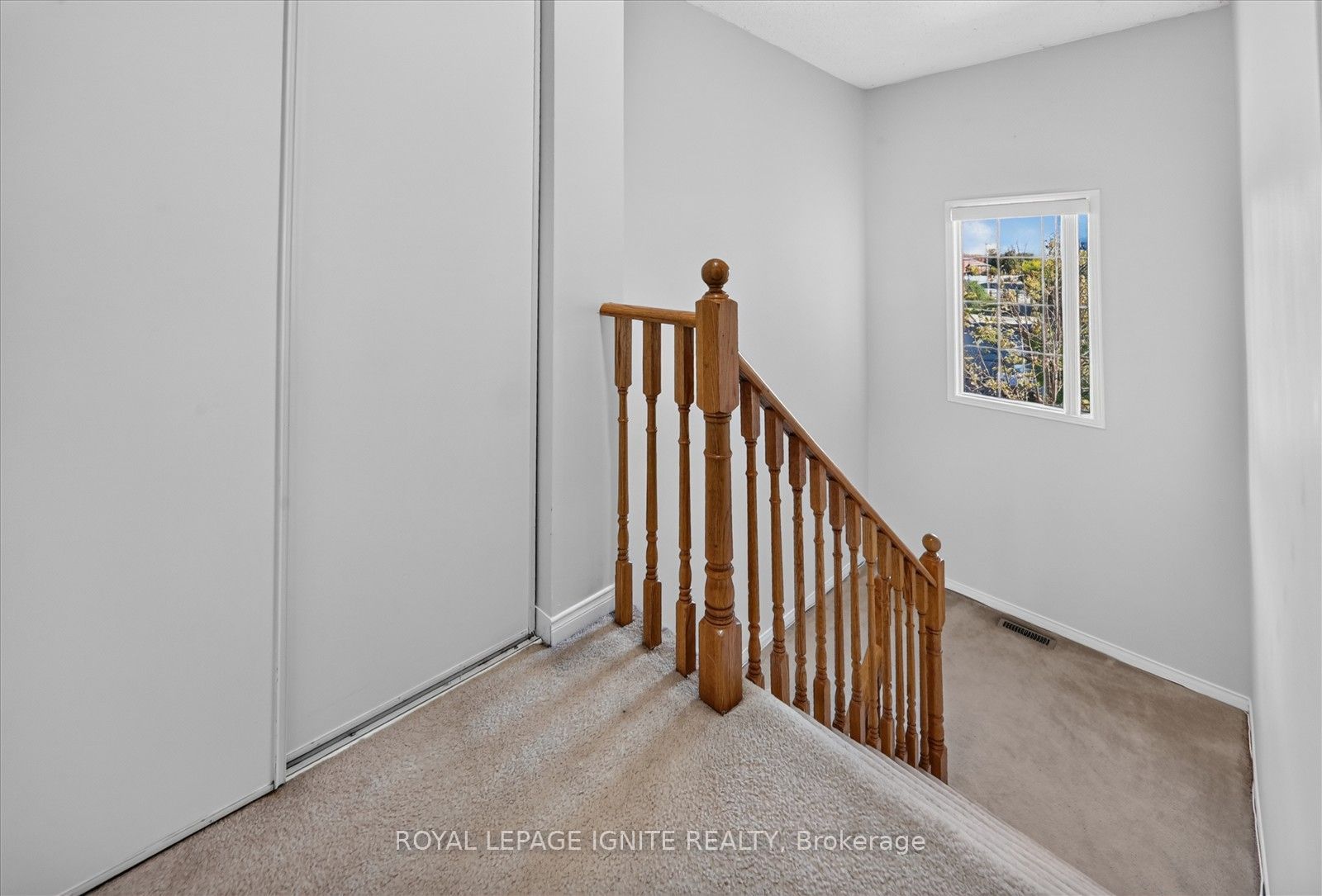 2 Sir Lou Drive 51 Property Photo 16