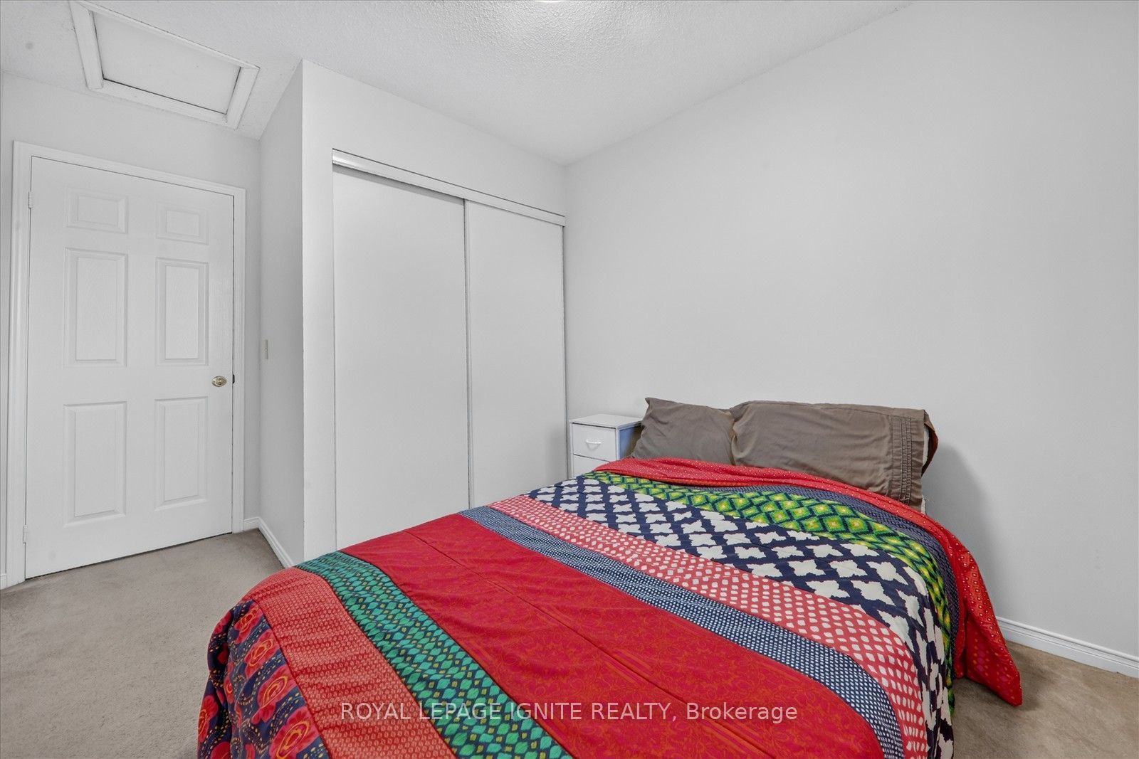 2 Sir Lou Drive 51 Property Photo 21