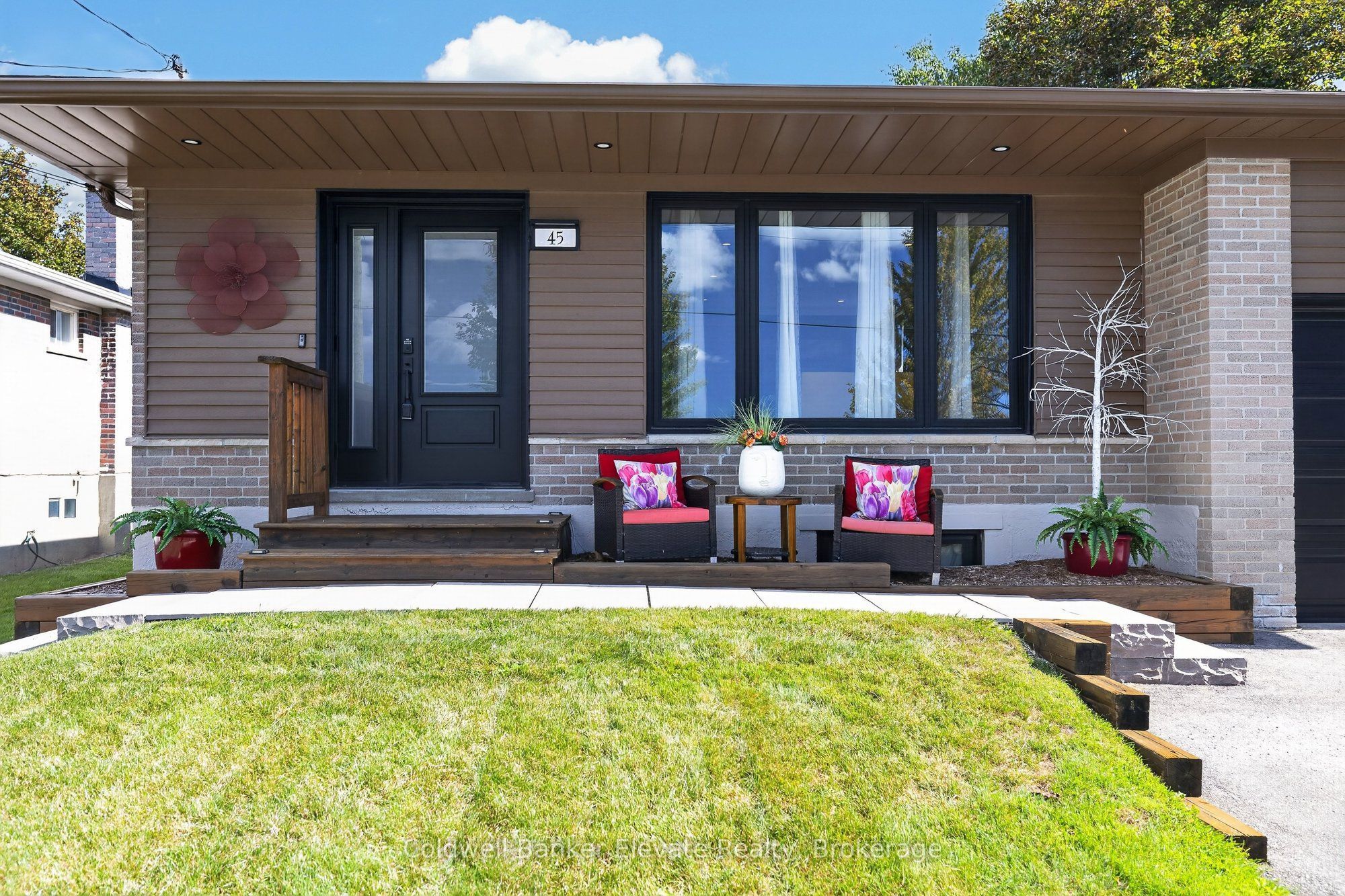45 Faludon Drive Property Photo 3